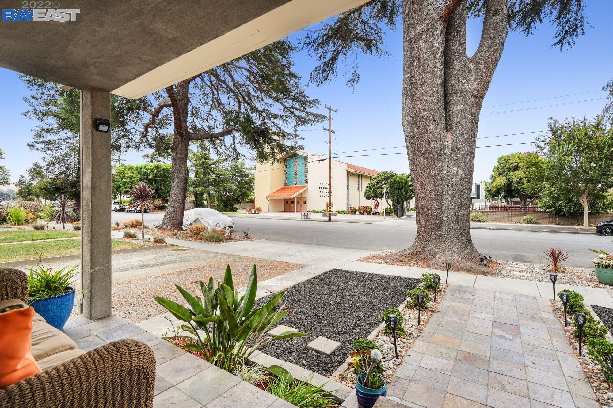 37900 2nd Street, Fremont, CA 945362900 3 Beds 2 Baths (Active