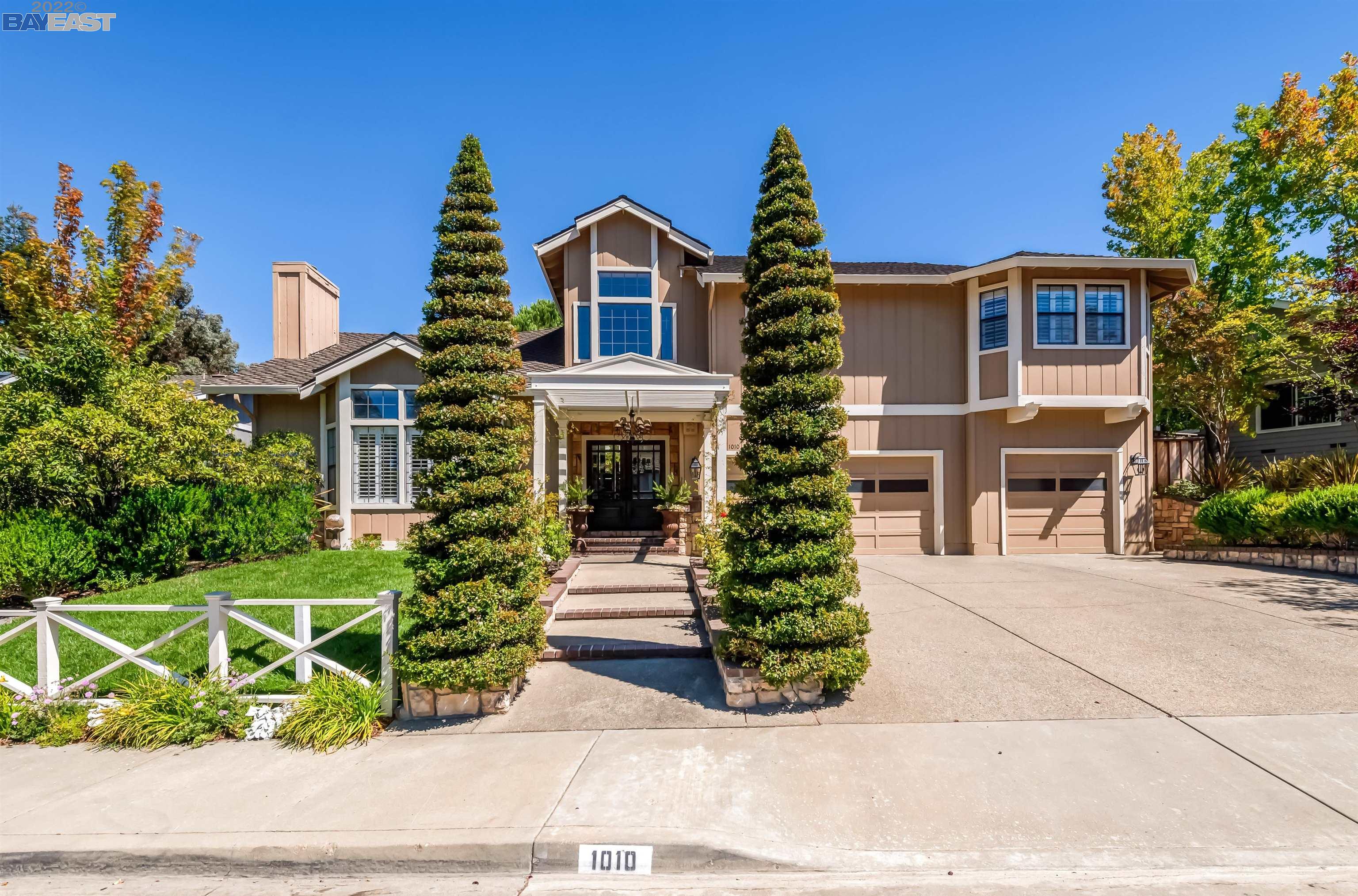 Detail Gallery Image 1 of 1 For 1010 Zinfandel Ct, Pleasanton,  CA 94566 - 4 Beds | 3 Baths