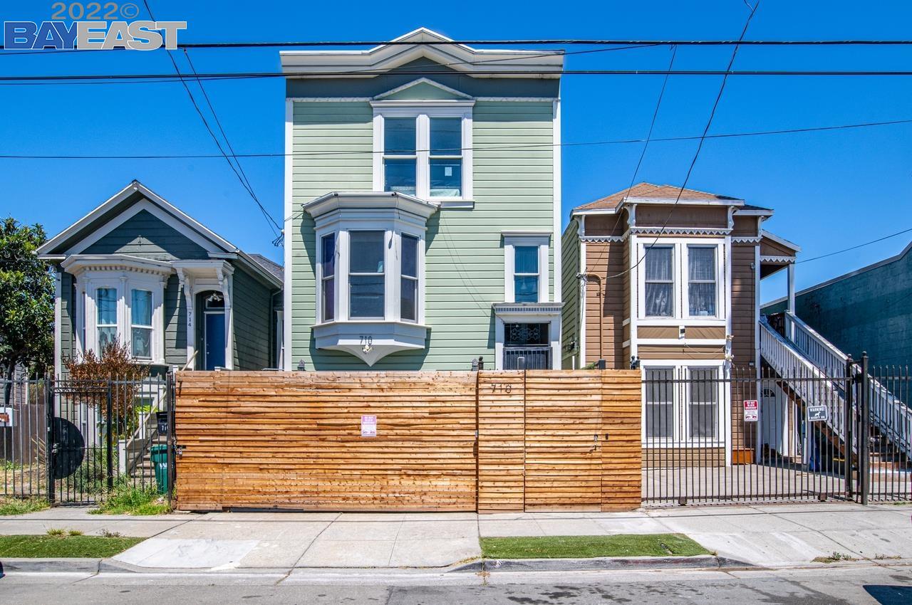 Detail Gallery Image 1 of 1 For 710 26th St, Oakland,  CA 94612 - 5 Beds | 5 Baths