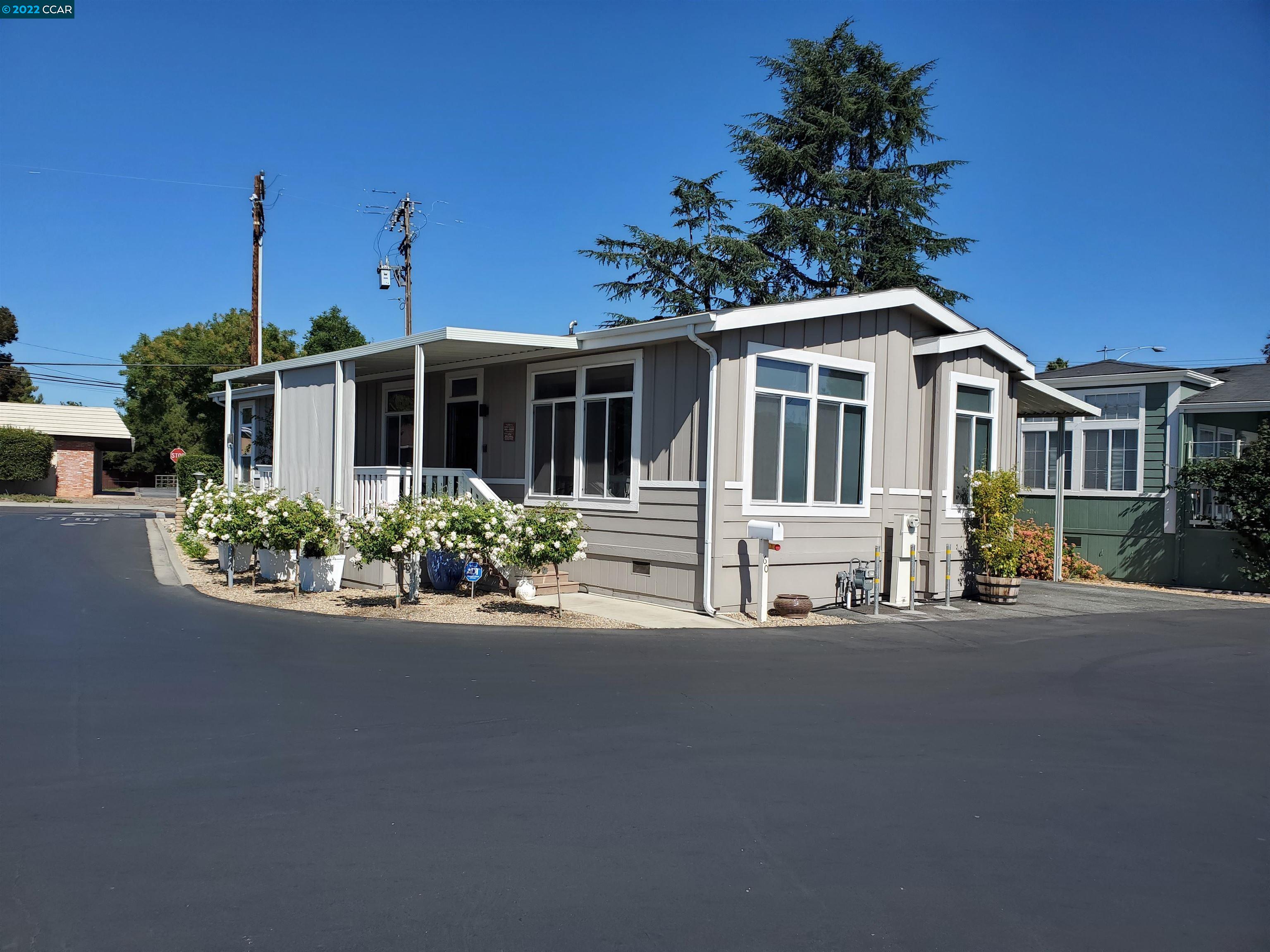 Detail Gallery Image 1 of 1 For 325 Sylvan Ave #60,  Mountain View,  CA 94041 - 2 Beds | 2 Baths