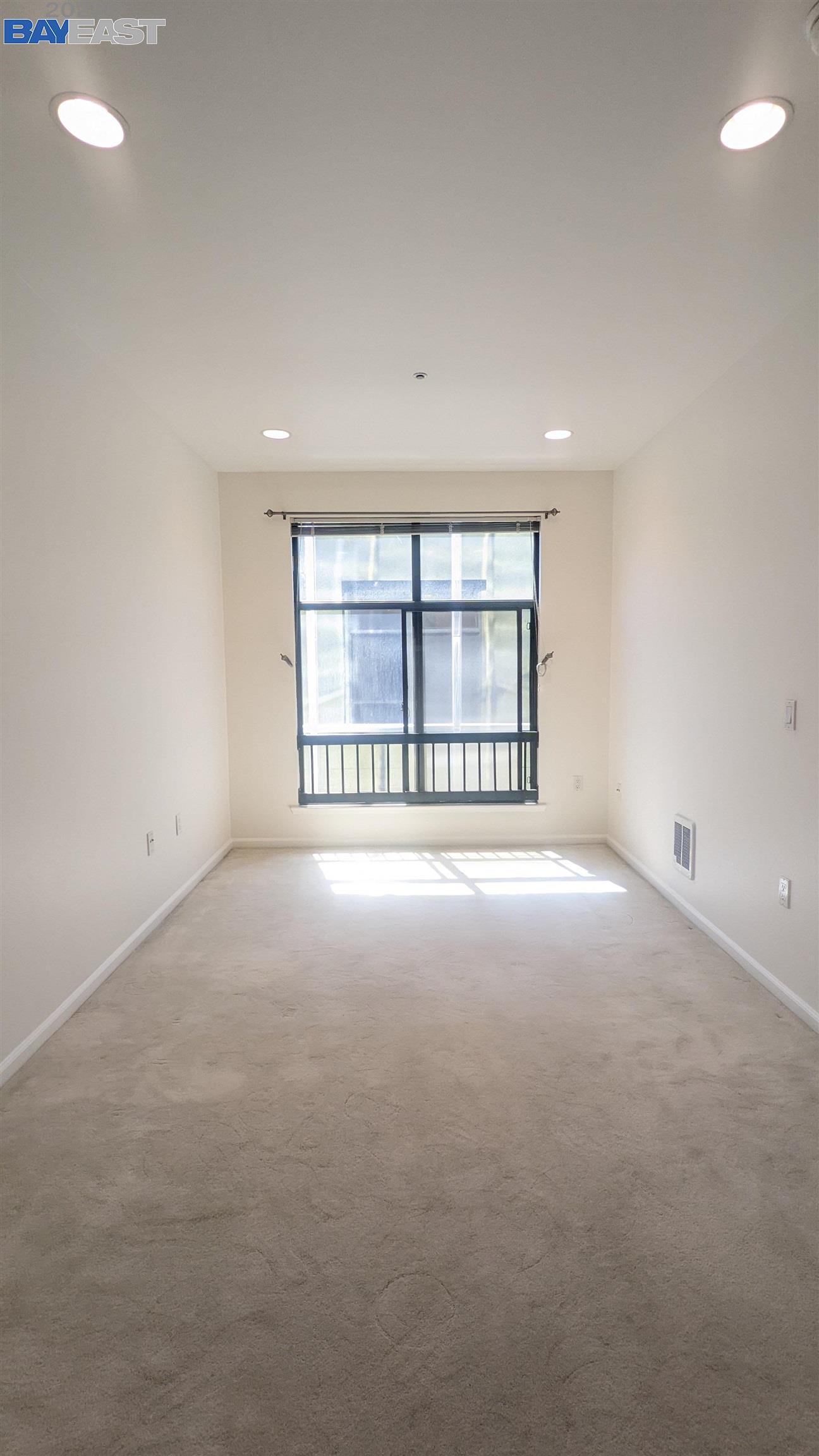 Detail Gallery Image 7 of 20 For 989 Franklin St #605,  Oakland,  CA 94607 - 1 Beds | 1 Baths