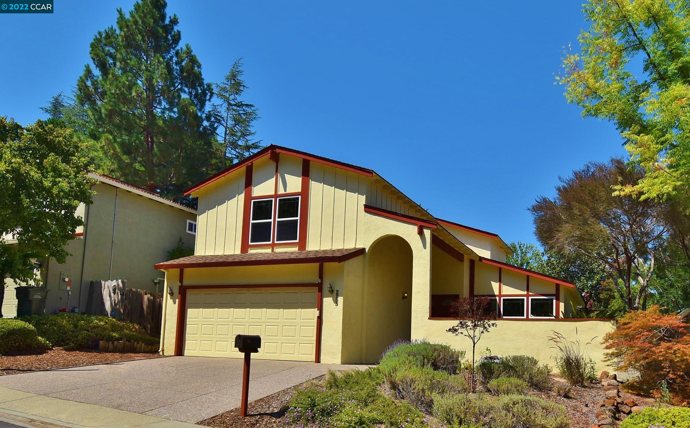 Detail Gallery Image 1 of 1 For 2235 Yellowstone Drive, Martinez,  CA 94553 - 3 Beds | 2/1 Baths