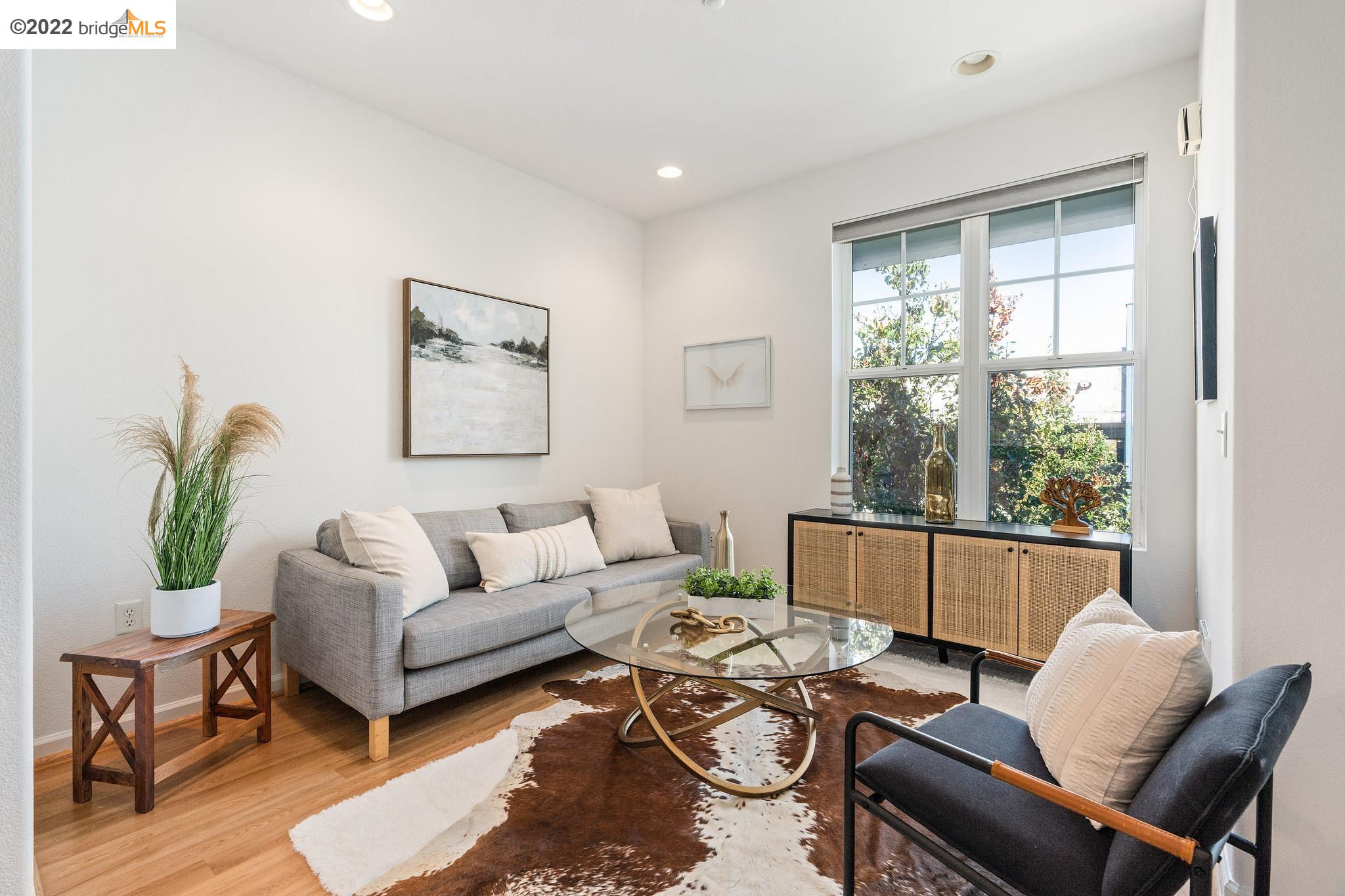 Detail Gallery Image 1 of 1 For 1121 40th St #3405,  Emeryville,  CA 94608 - 1 Beds | 1 Baths