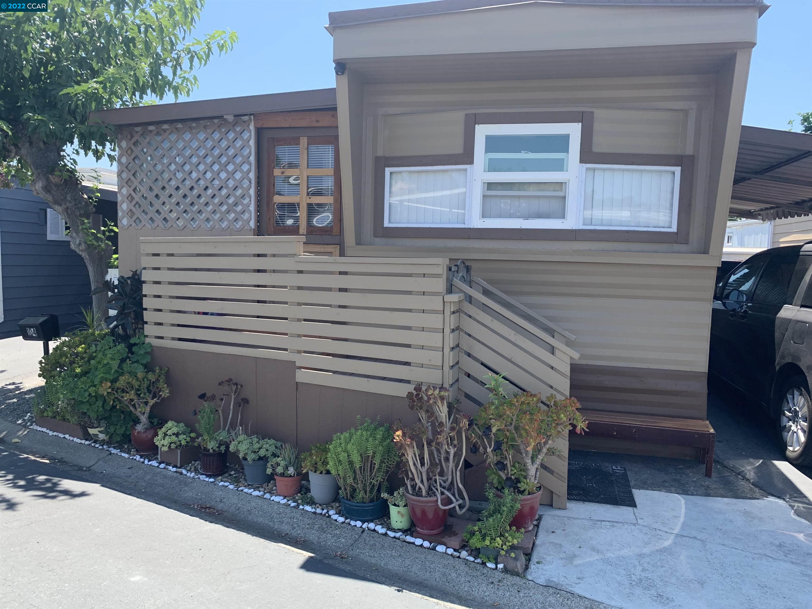 Detail Gallery Image 1 of 1 For 104 Laila Lane, Concord,  CA 94518 - 2 Beds | 1 Baths