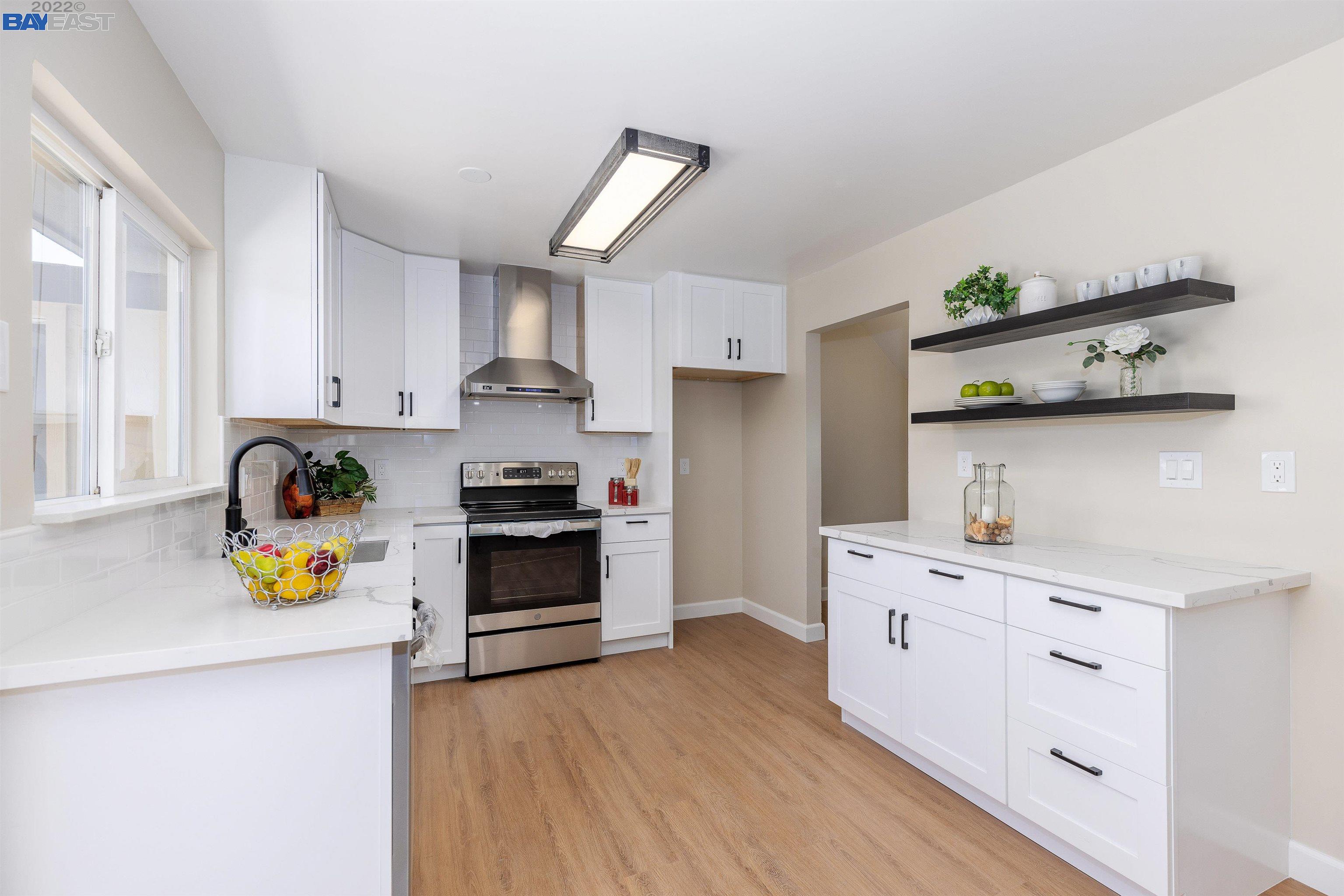 Detail Gallery Image 1 of 1 For 2427 Oliver Dr, Hayward,  CA 94545 - 4 Beds | 2/1 Baths