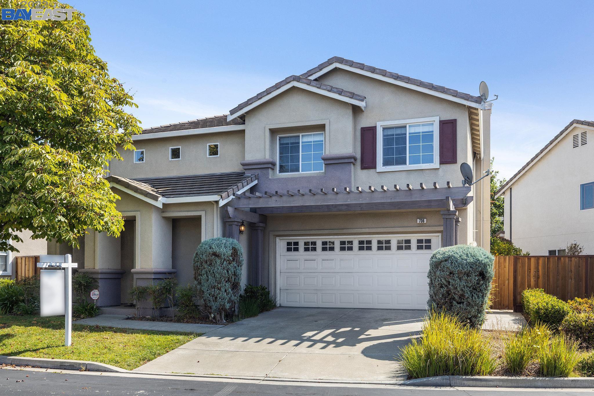 Detail Gallery Image 1 of 1 For 736 Matoza Ln, San Leandro,  CA 94577 - 4 Beds | 2/1 Baths