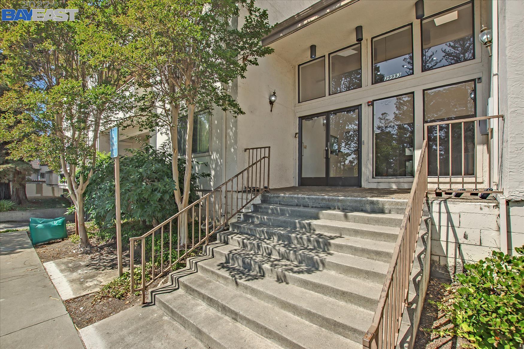 Detail Gallery Image 1 of 1 For 39993 Femont Blvd #104,  Fremont,  CA 94538 - 2 Beds | 2 Baths