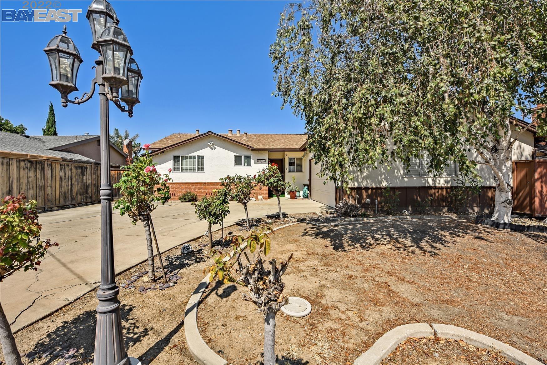 Detail Gallery Image 1 of 1 For 5317 Saint Mark Ave, Newark,  CA 94560 - 3 Beds | 2 Baths
