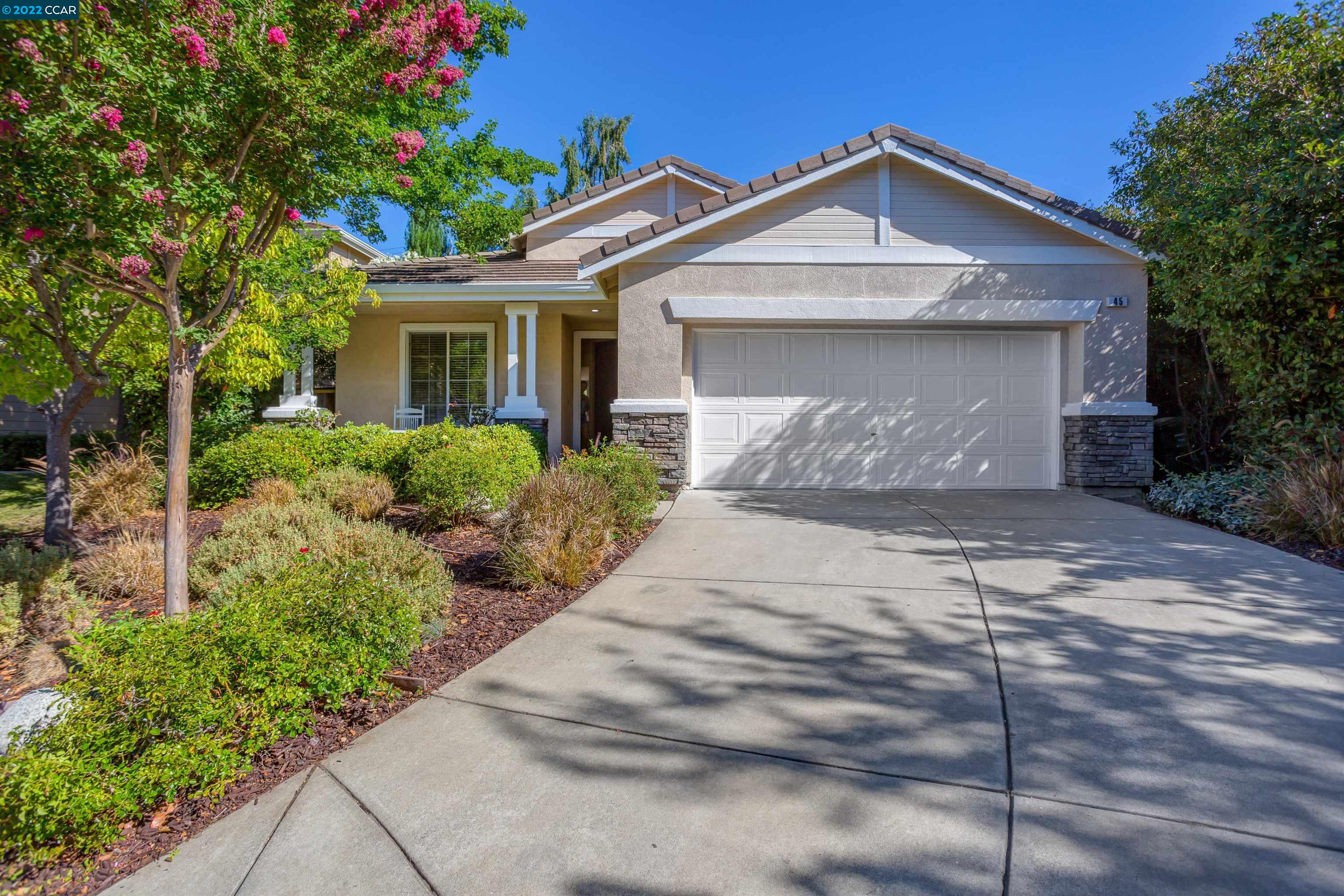 Detail Gallery Image 1 of 1 For 45 Lily Ct, Danville,  CA 94506 - 3 Beds | 2 Baths