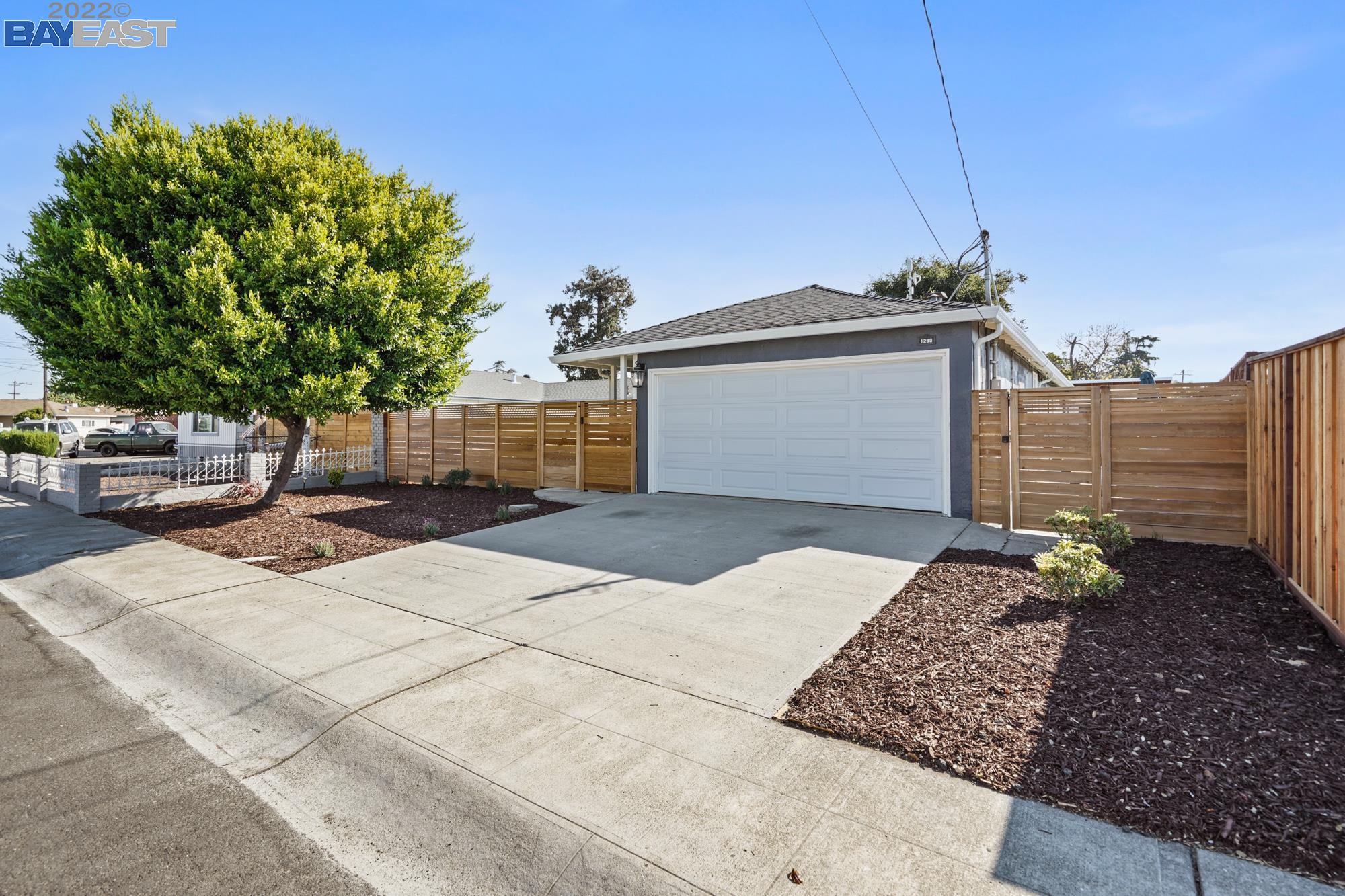 Detail Gallery Image 1 of 1 For 1290 Oberlin Ave, San Leandro,  CA 94579 - 3 Beds | 2 Baths