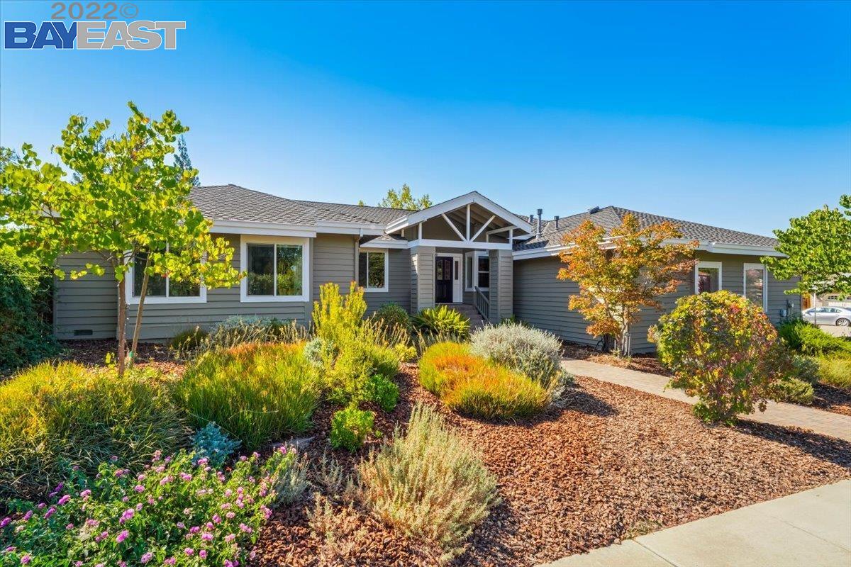 Detail Gallery Image 1 of 1 For 1418 Milan Ct, Livermore,  CA 94550 - 4 Beds | 2/1 Baths