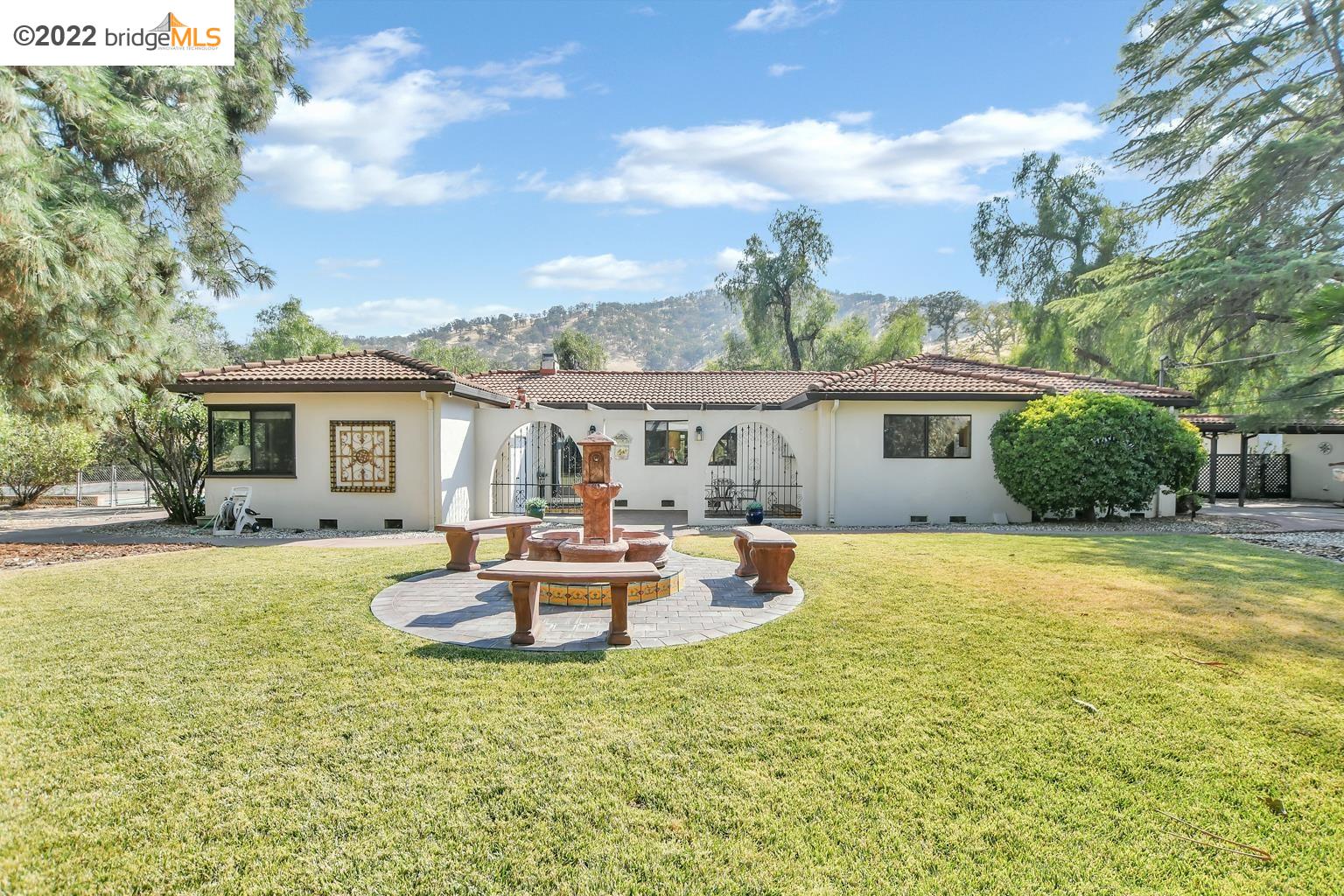 Detail Gallery Image 1 of 1 For 18400 Marsh Creek Rd, Brentwood,  CA 94513 - 3 Beds | 2/1 Baths