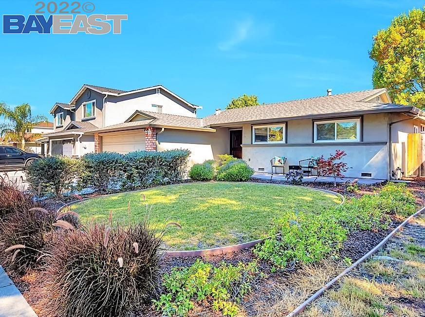 Detail Gallery Image 1 of 1 For 489 Safari Dr, San Jose,  CA 95123 - 3 Beds | 2 Baths