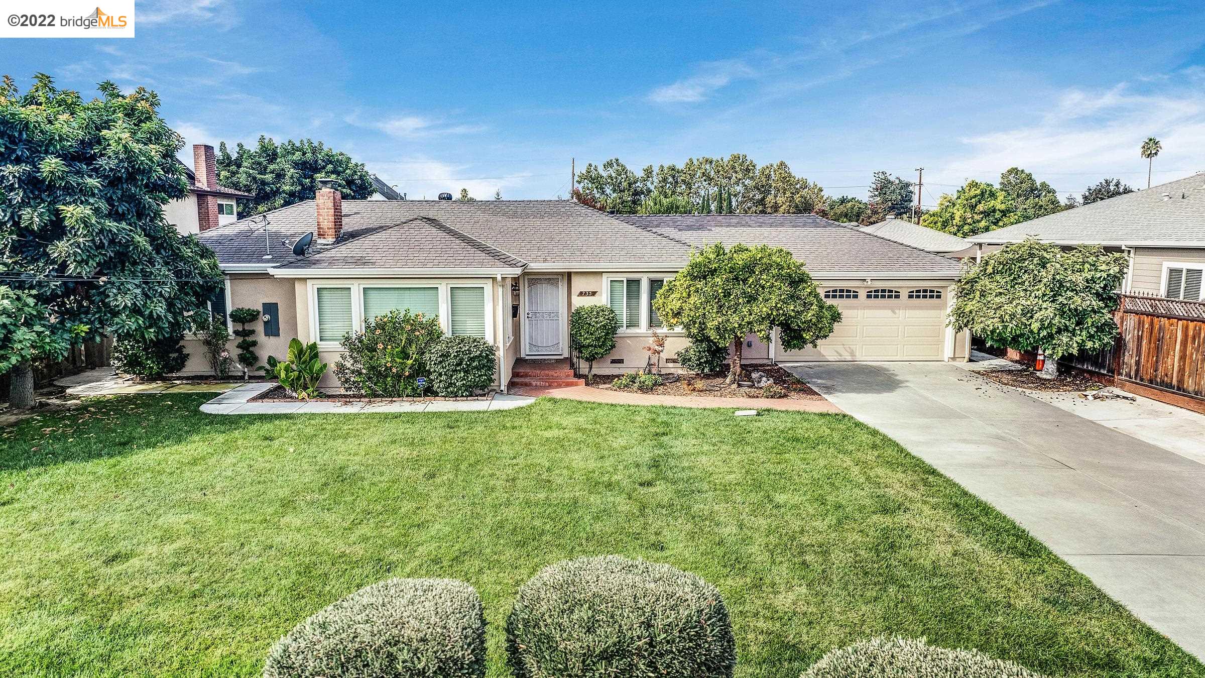 Detail Gallery Image 1 of 1 For 735 N 19th St, San Jose,  CA 95112 - 3 Beds | 2 Baths