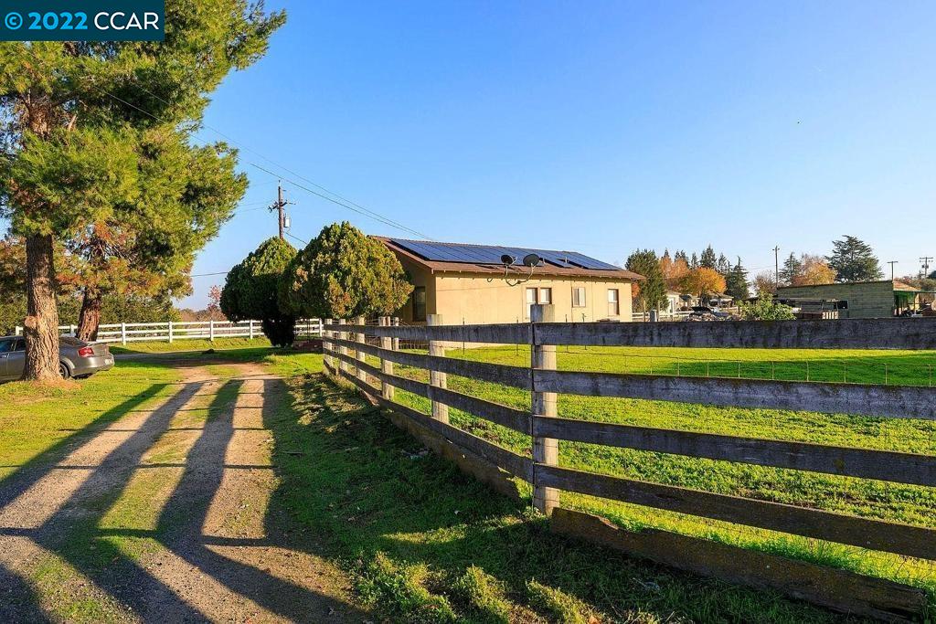 12242 Sw Orange Blossom Road, Oakdale, CA 95361 3 Beds 1 Baths