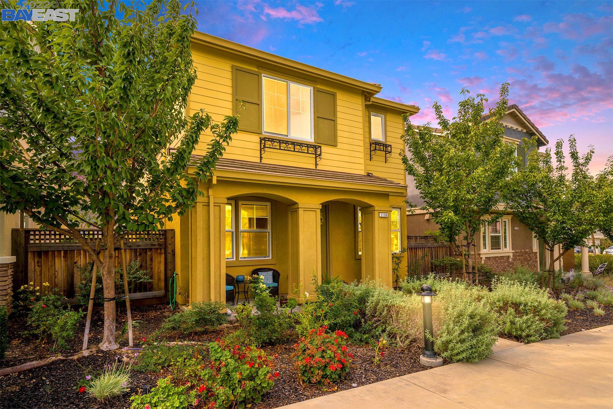 Detail Gallery Image 1 of 1 For 2196 Panorama Ct, Dublin,  CA 94568-6728 - 4 Beds | 3 Baths