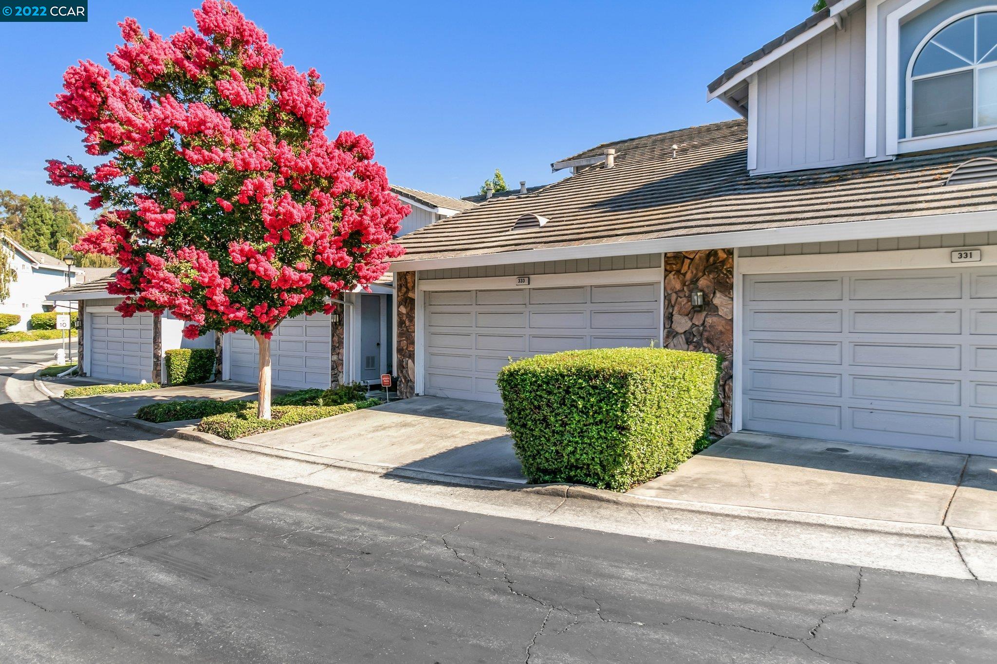 Detail Gallery Image 1 of 1 For 333 N Wildwood, Hercules,  CA 94547 - 3 Beds | 2/1 Baths