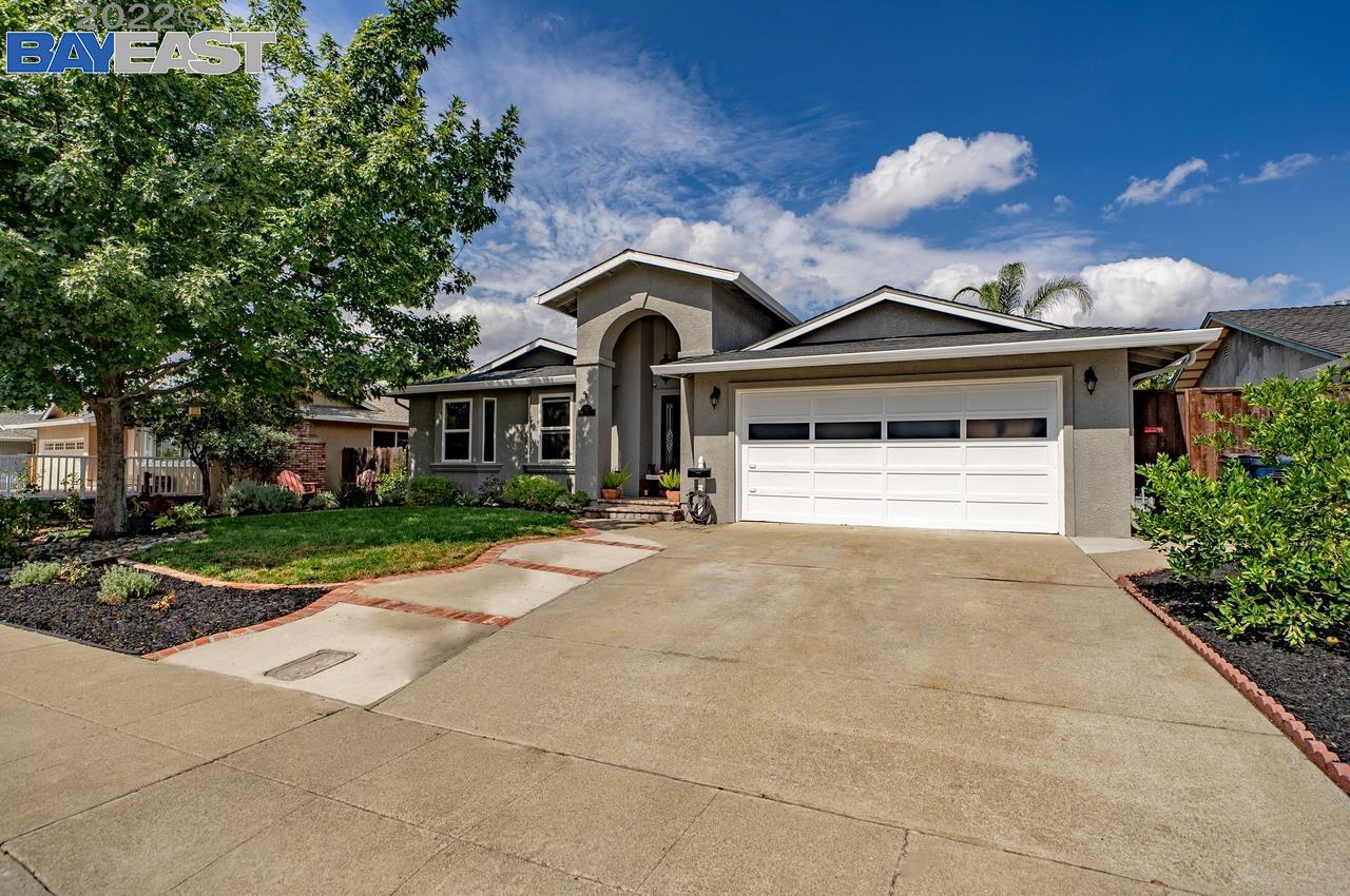 Detail Gallery Image 1 of 1 For 742 Avalon Way, Livermore,  CA 94550 - 4 Beds | 2 Baths
