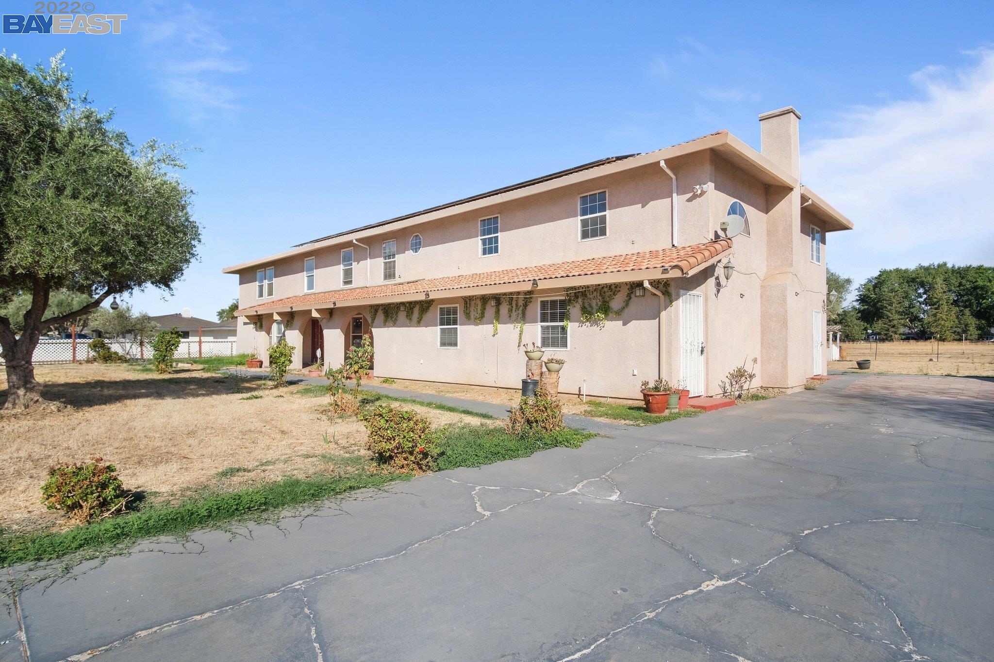 Detail Gallery Image 1 of 60 For 2918 Dunn Rd, Merced,  CA 95340 - 7 Beds | 4/1 Baths