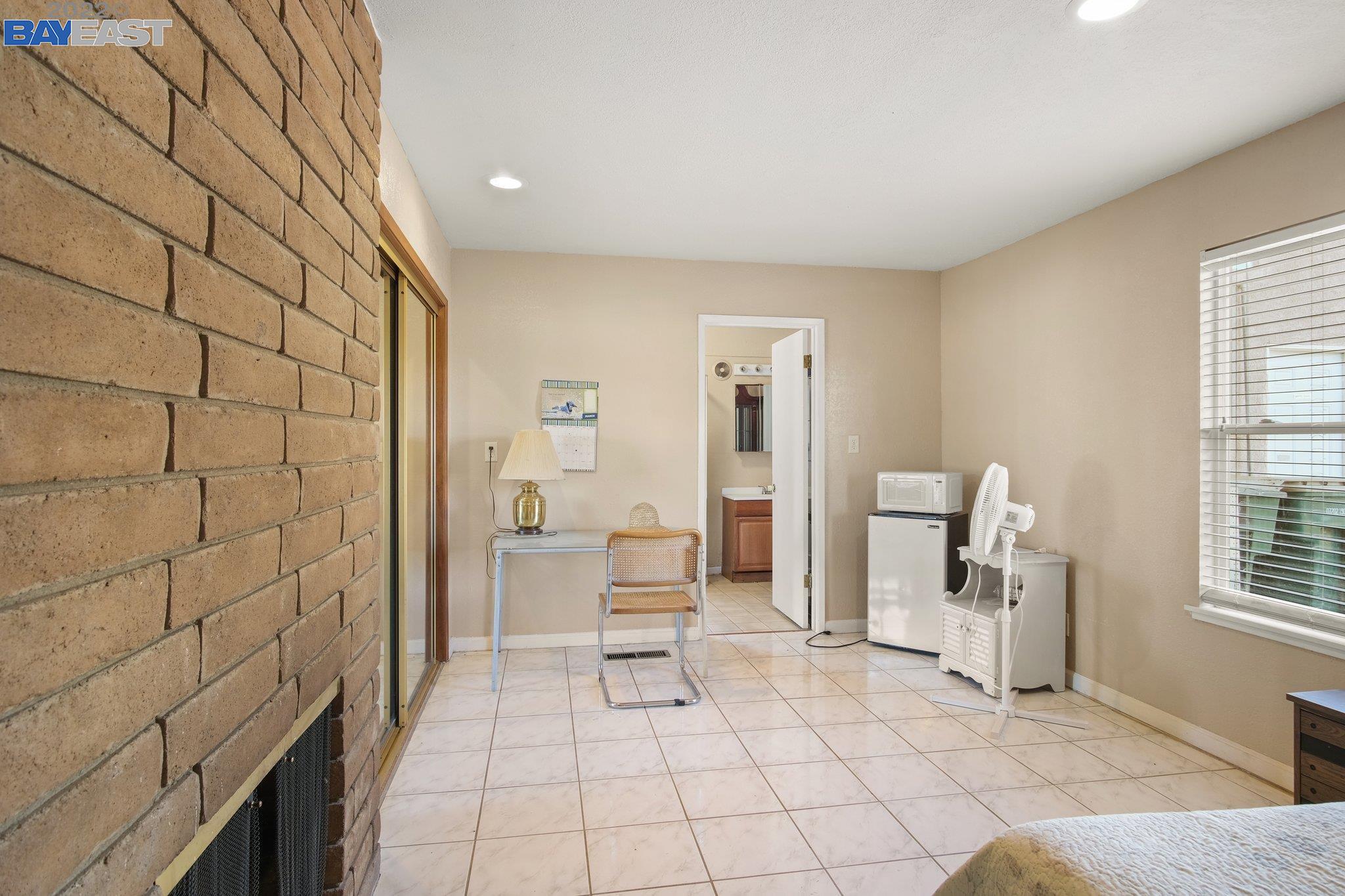 Detail Gallery Image 13 of 60 For 2918 Dunn Rd, Merced,  CA 95340 - 7 Beds | 4/1 Baths