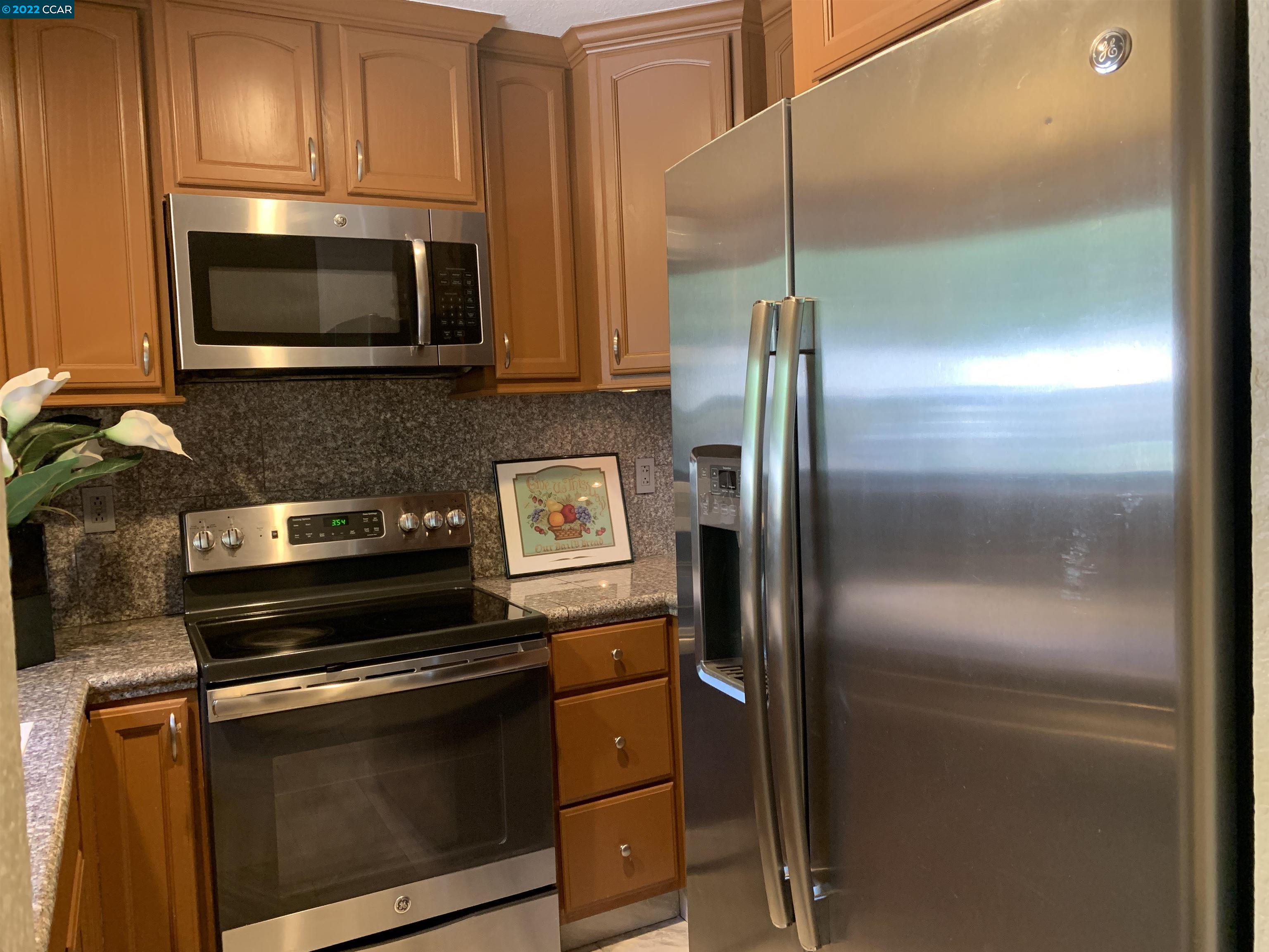 Photo #3: 41009387 Listing 
