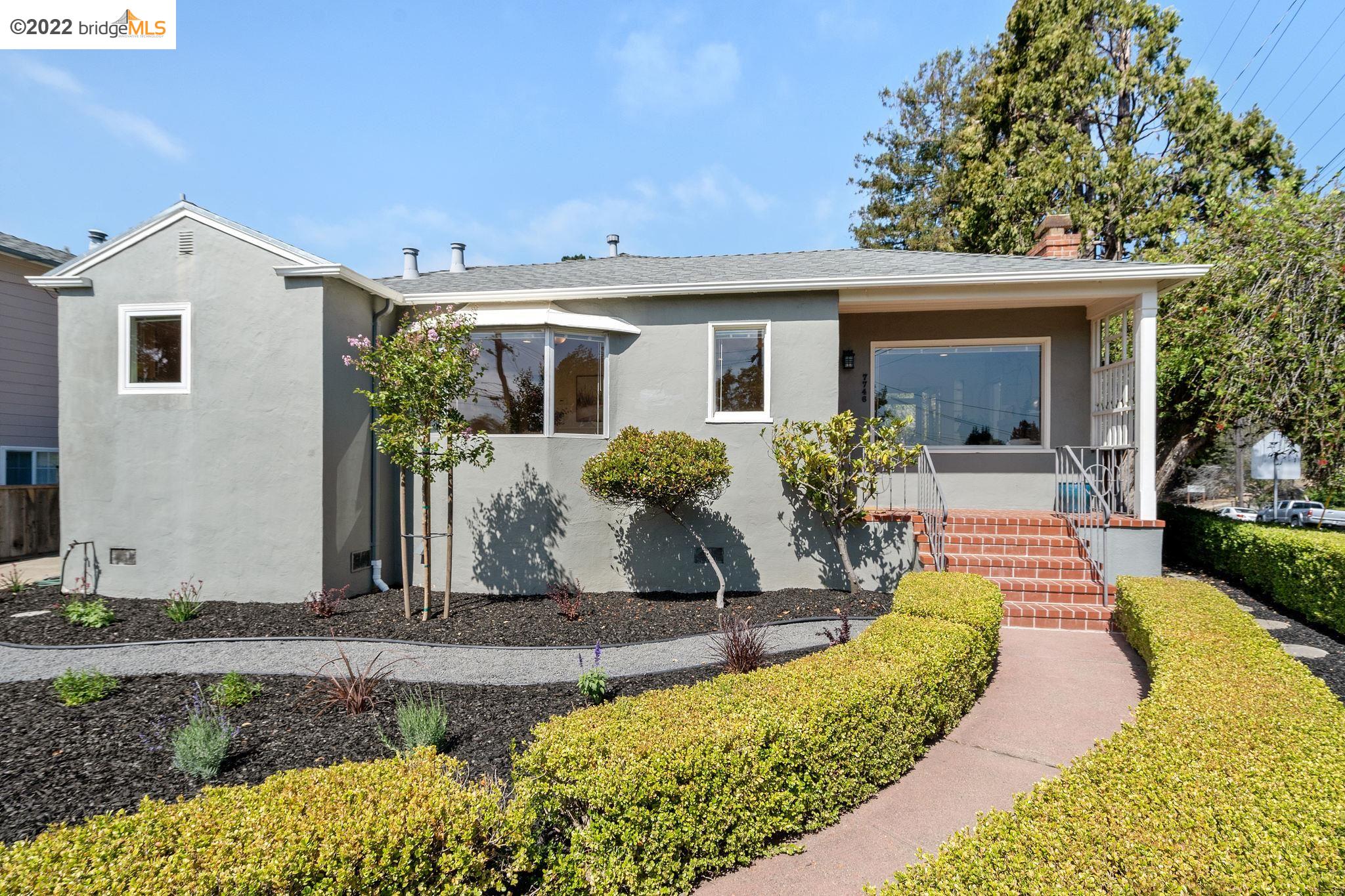 Detail Gallery Image 1 of 1 For 7746 Curry Ave, El Cerrito,  CA 94530 - 2 Beds | 1 Baths