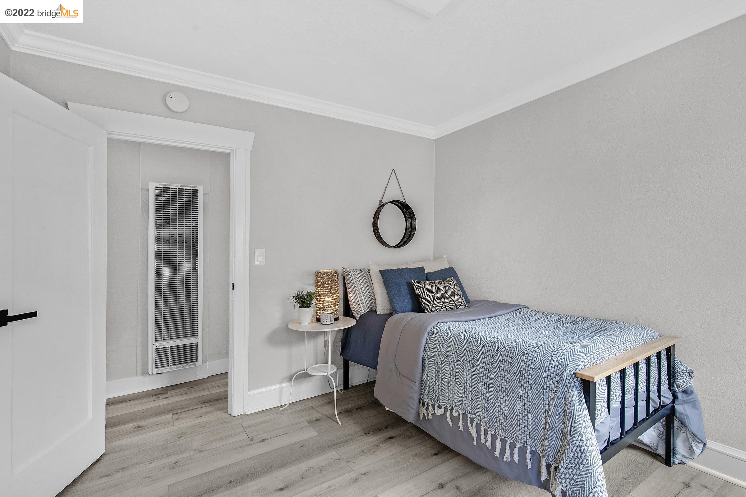 Detail Gallery Image 18 of 29 For 2207 64th Ave, Oakland,  CA 94605 - 2 Beds | 1 Baths