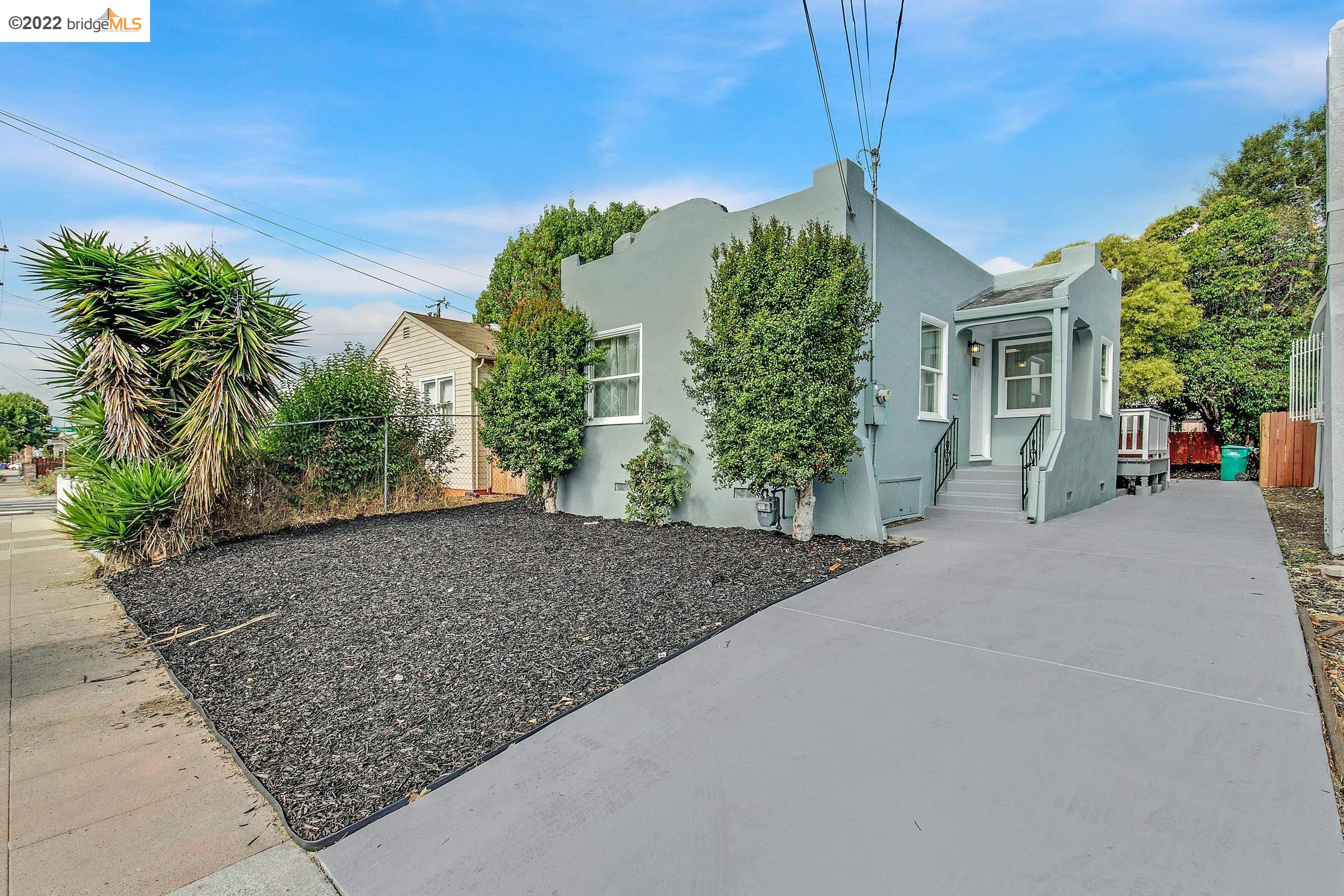 Detail Gallery Image 25 of 29 For 2207 64th Ave, Oakland,  CA 94605 - 2 Beds | 1 Baths