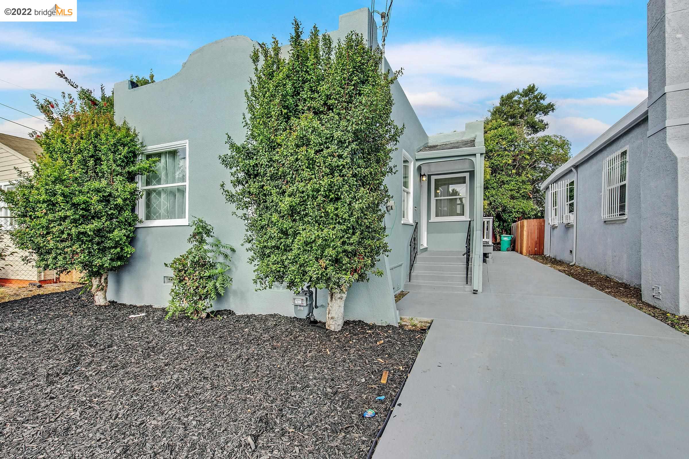Detail Gallery Image 26 of 29 For 2207 64th Ave, Oakland,  CA 94605 - 2 Beds | 1 Baths