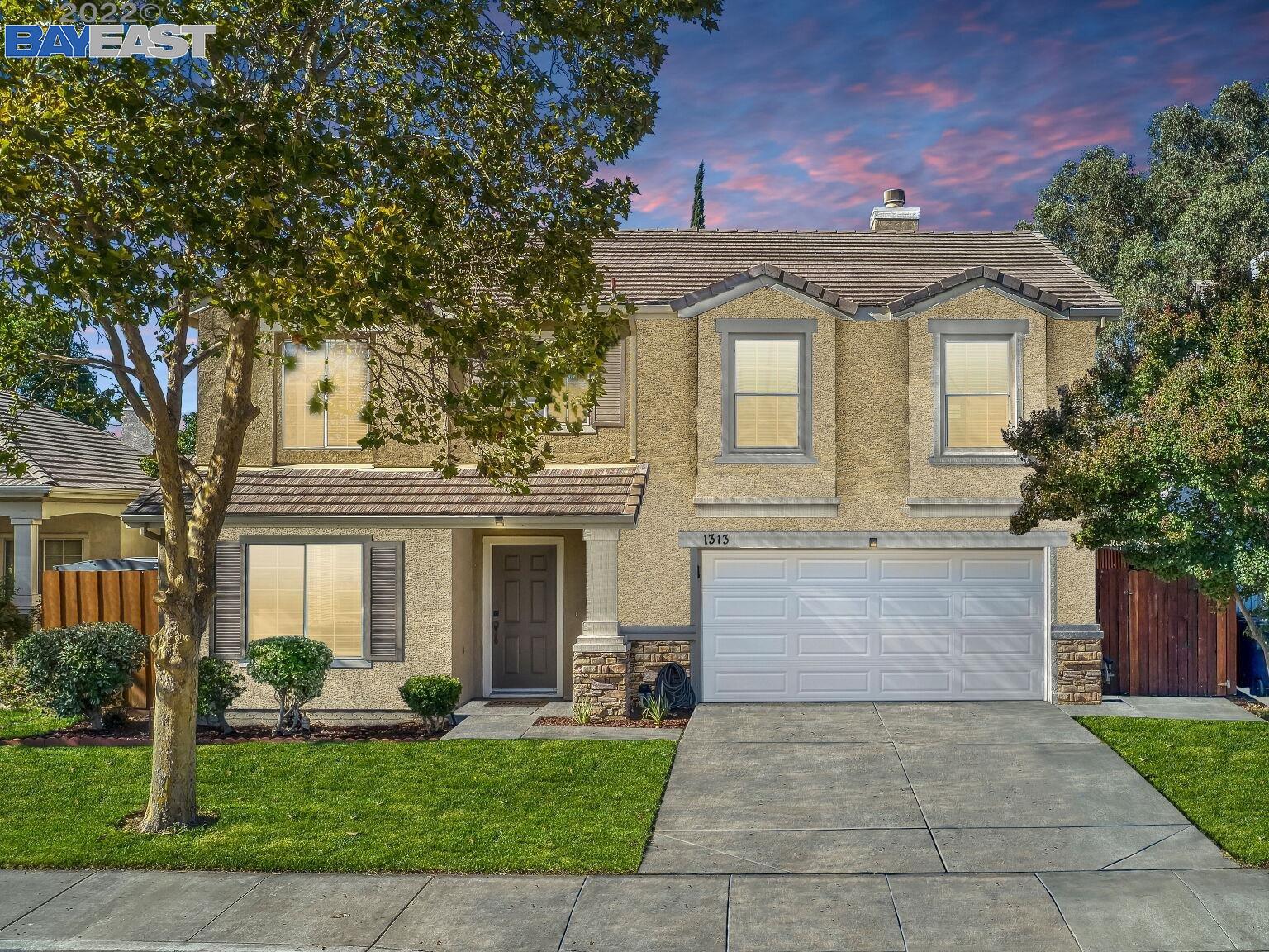 Detail Gallery Image 1 of 1 For 1313 Sienna Park Dr, Tracy,  CA 95376 - 4 Beds | 2/1 Baths