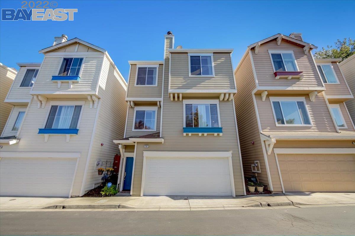 Detail Gallery Image 1 of 1 For 2167 Brandywine Pl, Hayward,  CA 94542 - 3 Beds | 2/1 Baths