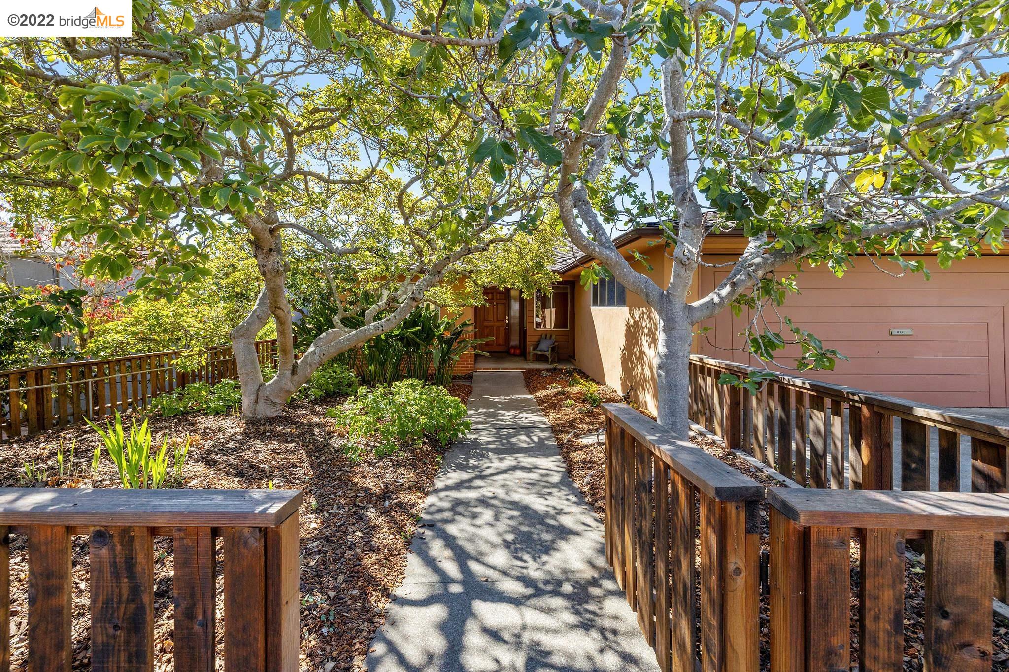 Todd Hodson, Tania Balazs, and Lisa Robesch | Red Oak Realty