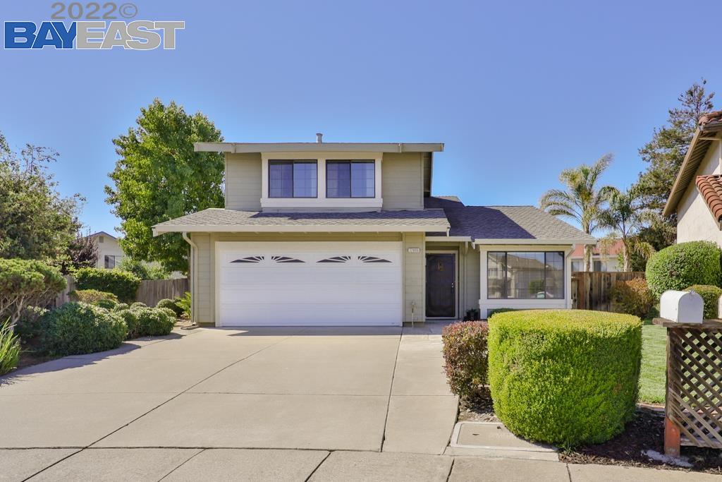 Detail Gallery Image 1 of 1 For 32800 Palmdale Ct, Union City,  CA 94587 - 4 Beds | 3 Baths