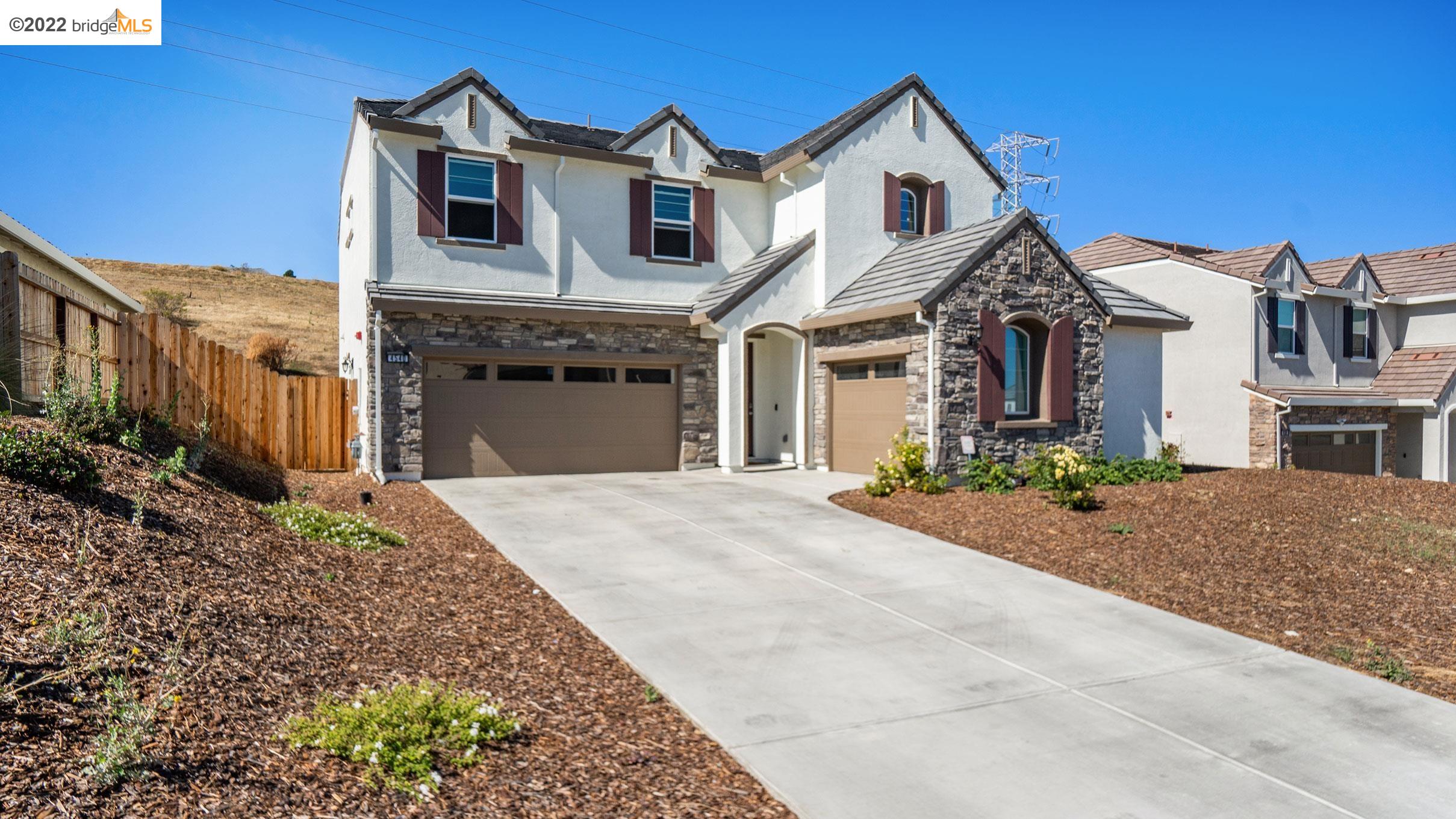 Detail Gallery Image 1 of 1 For 4540 Benton St, Antioch,  CA 94531 - 5 Beds | 3 Baths