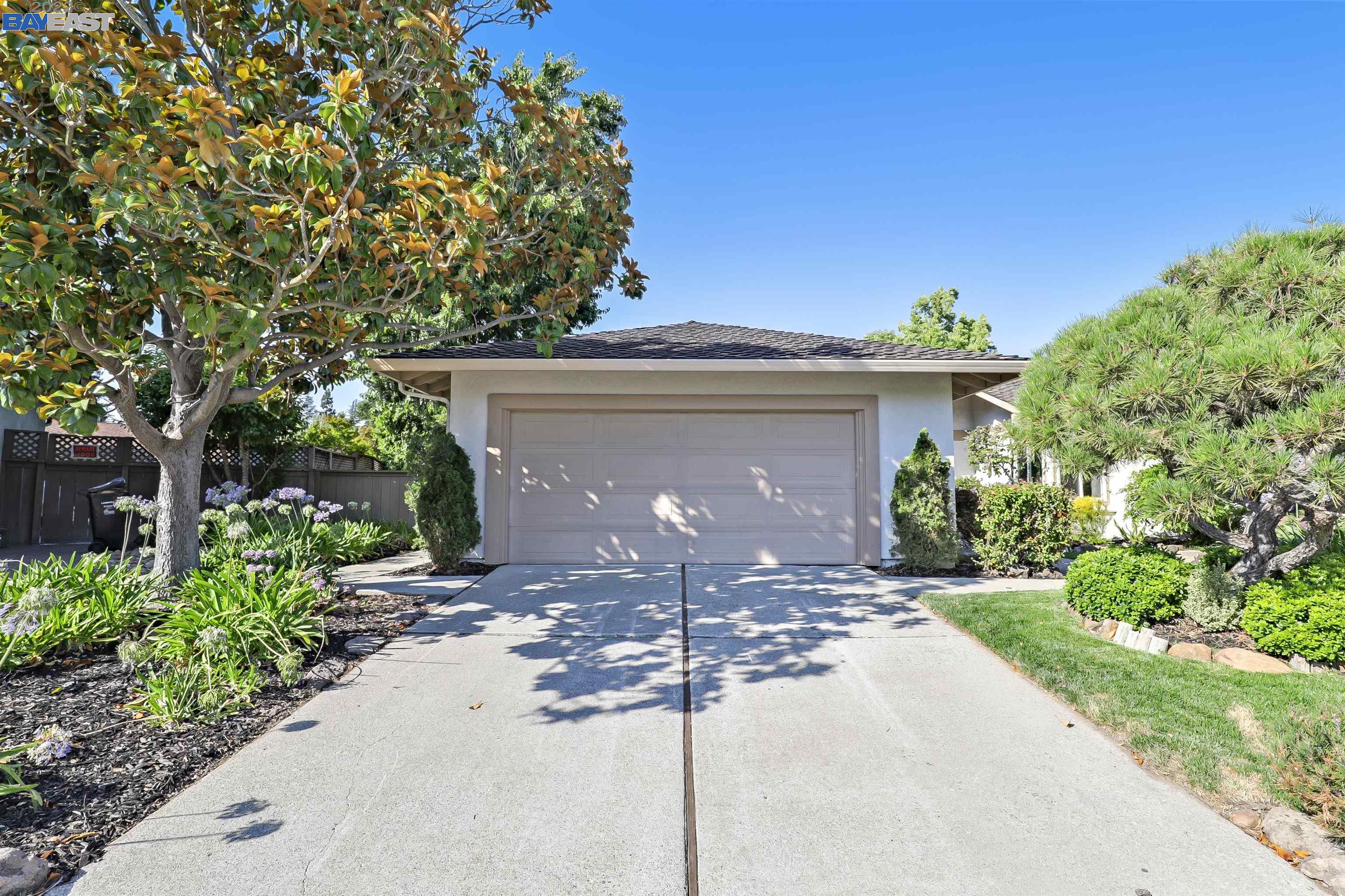 Detail Gallery Image 1 of 1 For 310 Arlington Ct, Danville,  CA 94526 - 3 Beds | 2 Baths