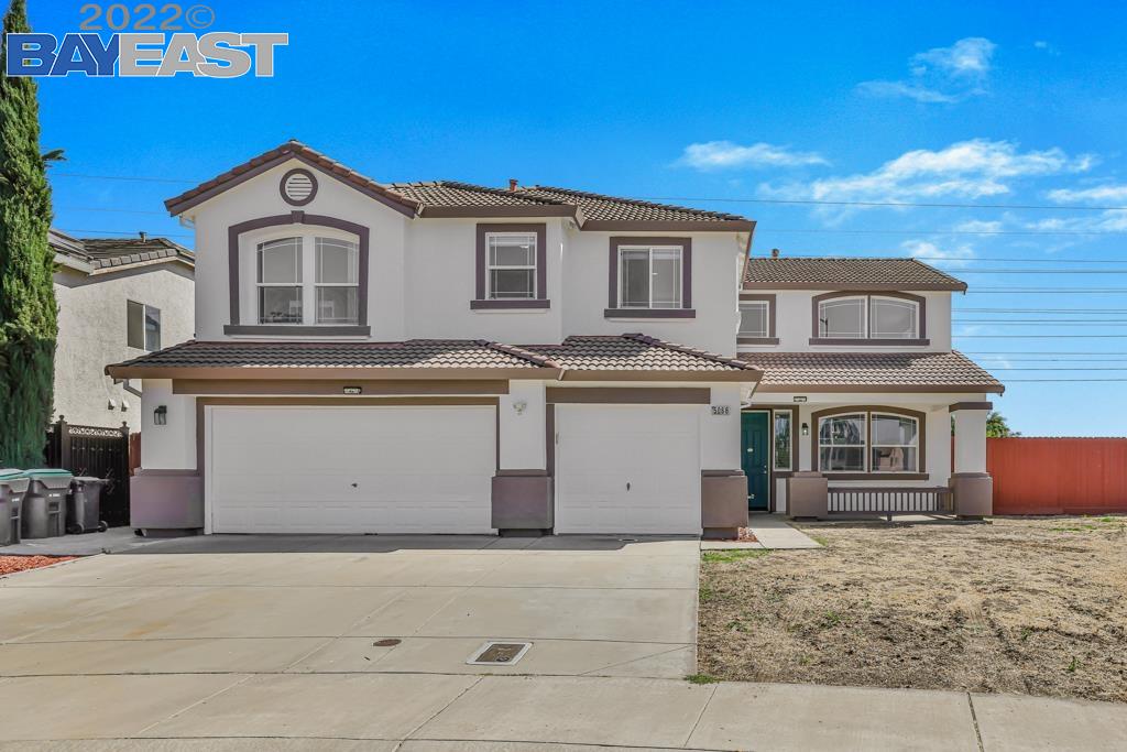 Detail Gallery Image 1 of 1 For 5068 Moorcroft Cir, Stockton,  CA 95206 - 6 Beds | 3 Baths