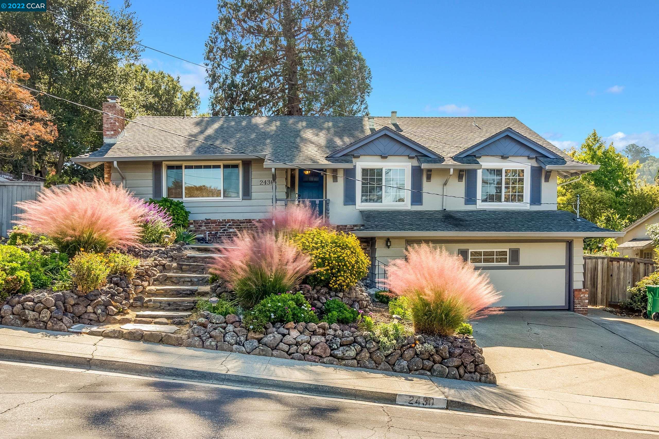 Detail Gallery Image 1 of 1 For 2430 Kyer St, Pinole,  CA 94564 - 3 Beds | 2/1 Baths