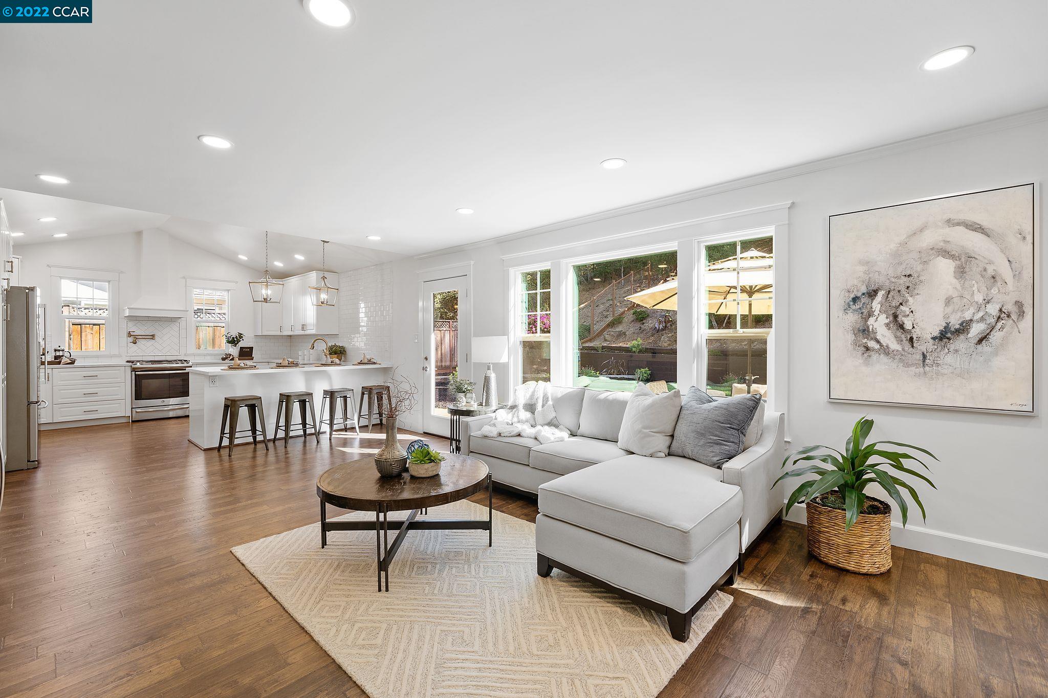 Detail Gallery Image 1 of 1 For 5787 Cold Water Dr, Castro Valley,  CA 94552 - 5 Beds | 2/1 Baths