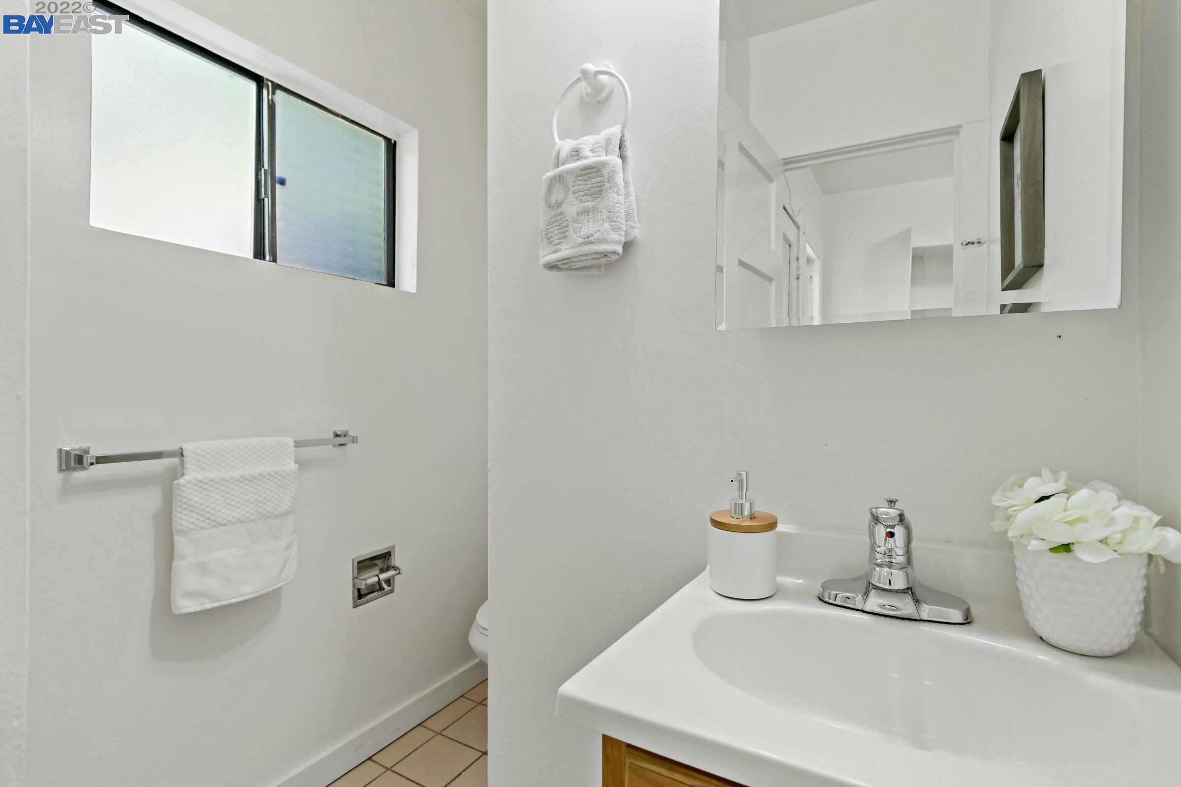 Detail Gallery Image 48 of 60 For 716 Mandana Blvd, Oakland,  CA 94610 - 5 Beds | 2 Baths