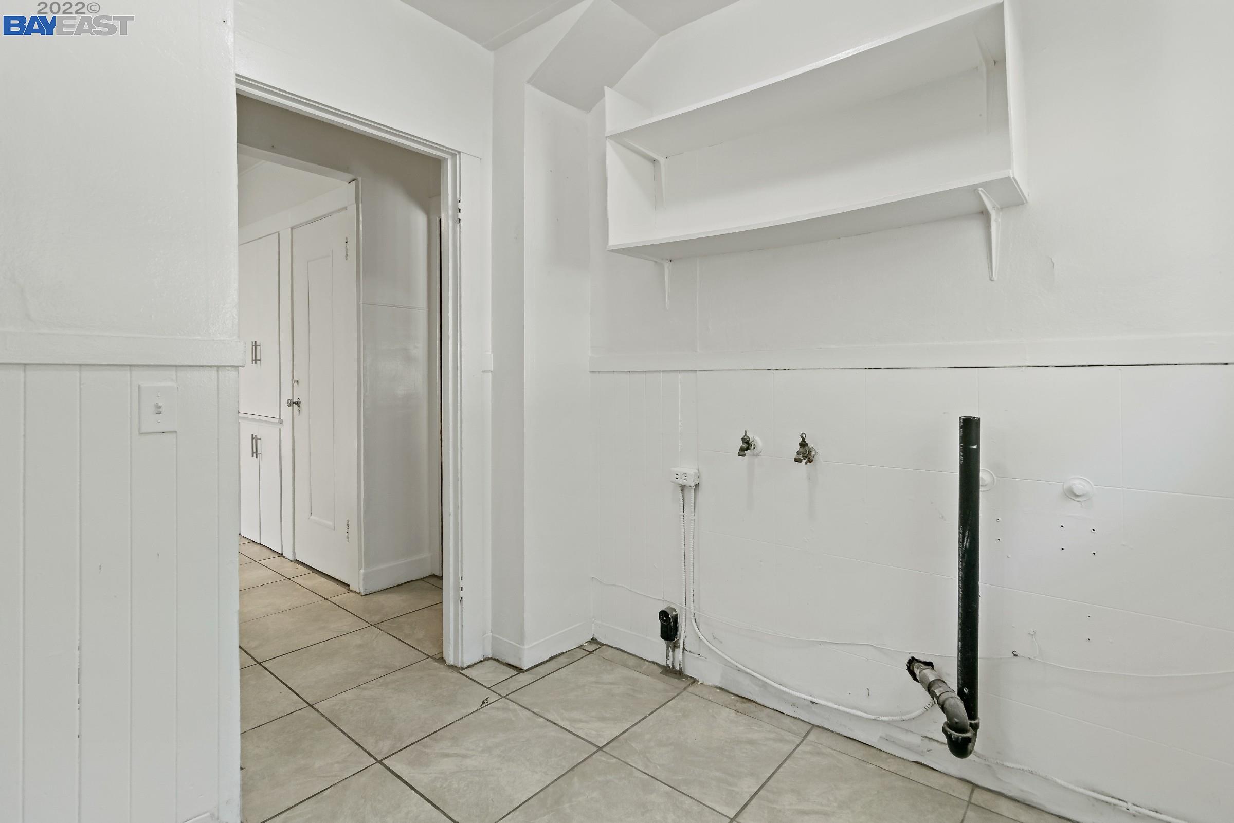 Detail Gallery Image 51 of 60 For 716 Mandana Blvd, Oakland,  CA 94610 - 5 Beds | 2 Baths