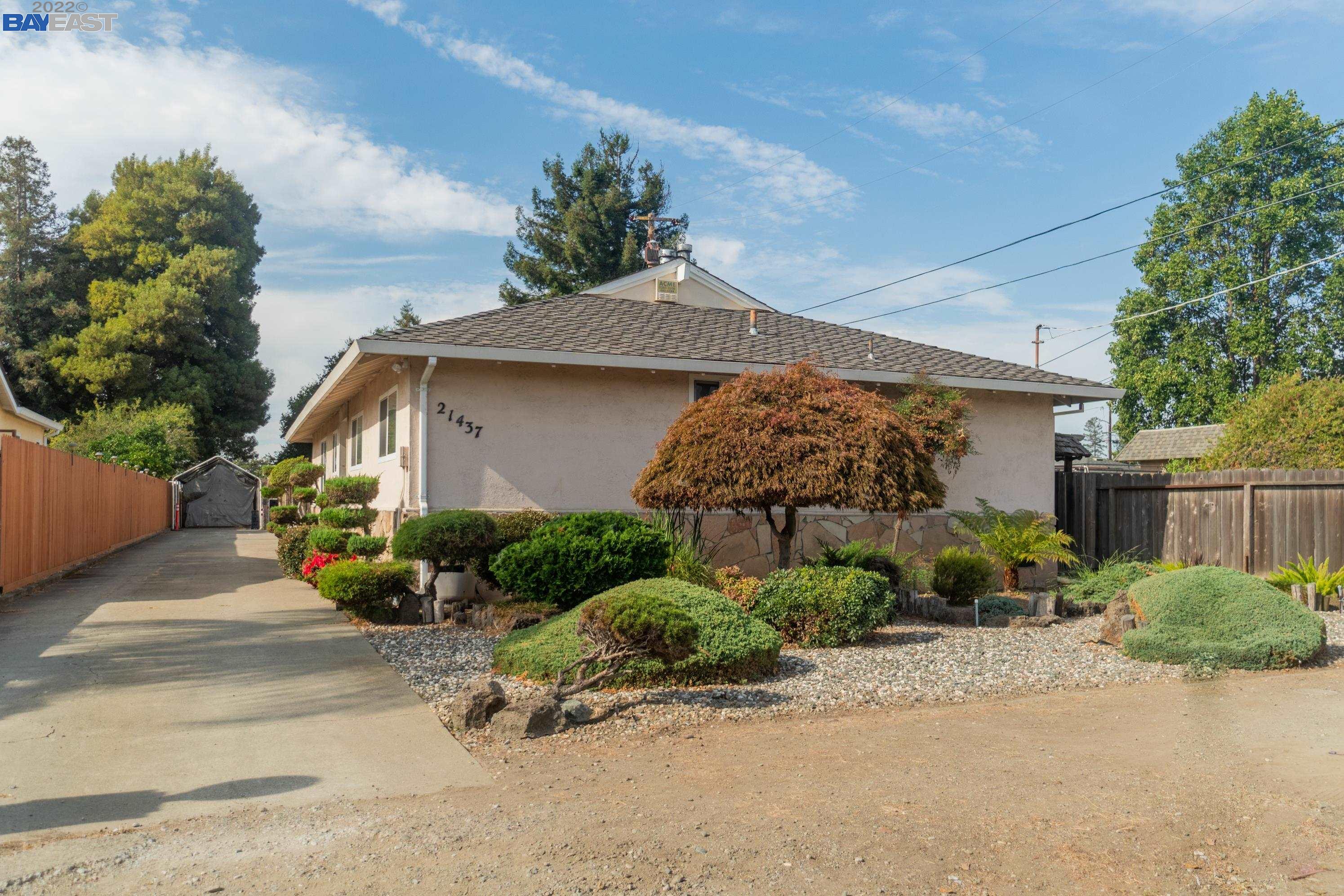 Detail Gallery Image 1 of 1 For 21437 Garden Ave, Hayward,  CA 94541 - 3 Beds | 2 Baths