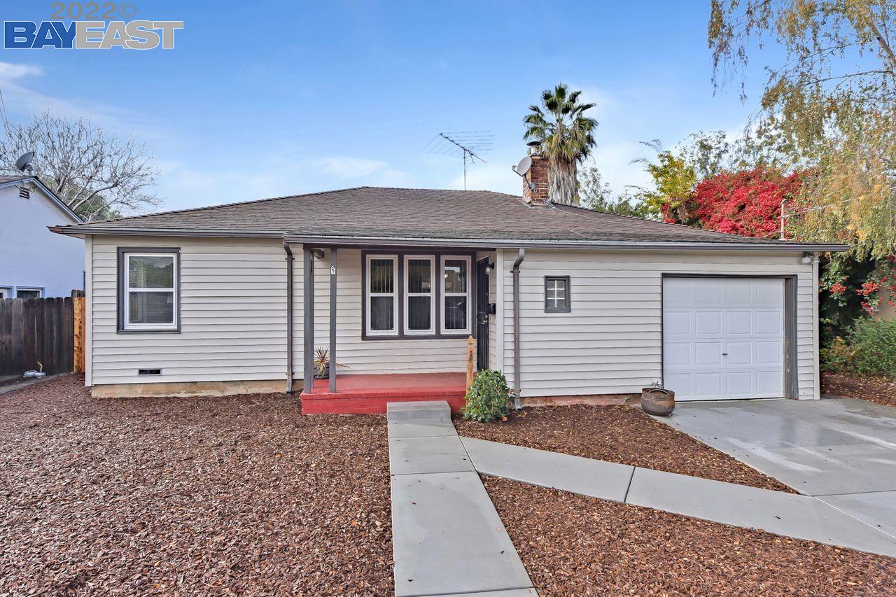 Detail Gallery Image 1 of 1 For 435 Patton Ave, San Jose,  CA 95128 - 2 Beds | 1 Baths