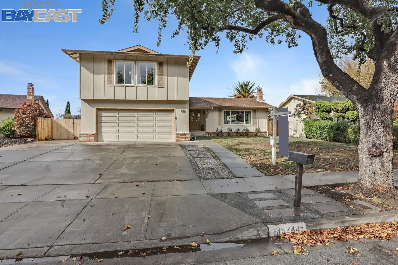 Detail Gallery Image 1 of 1 For 35244 Severn Dr, Newark,  CA 94560 - 4 Beds | 2/1 Baths