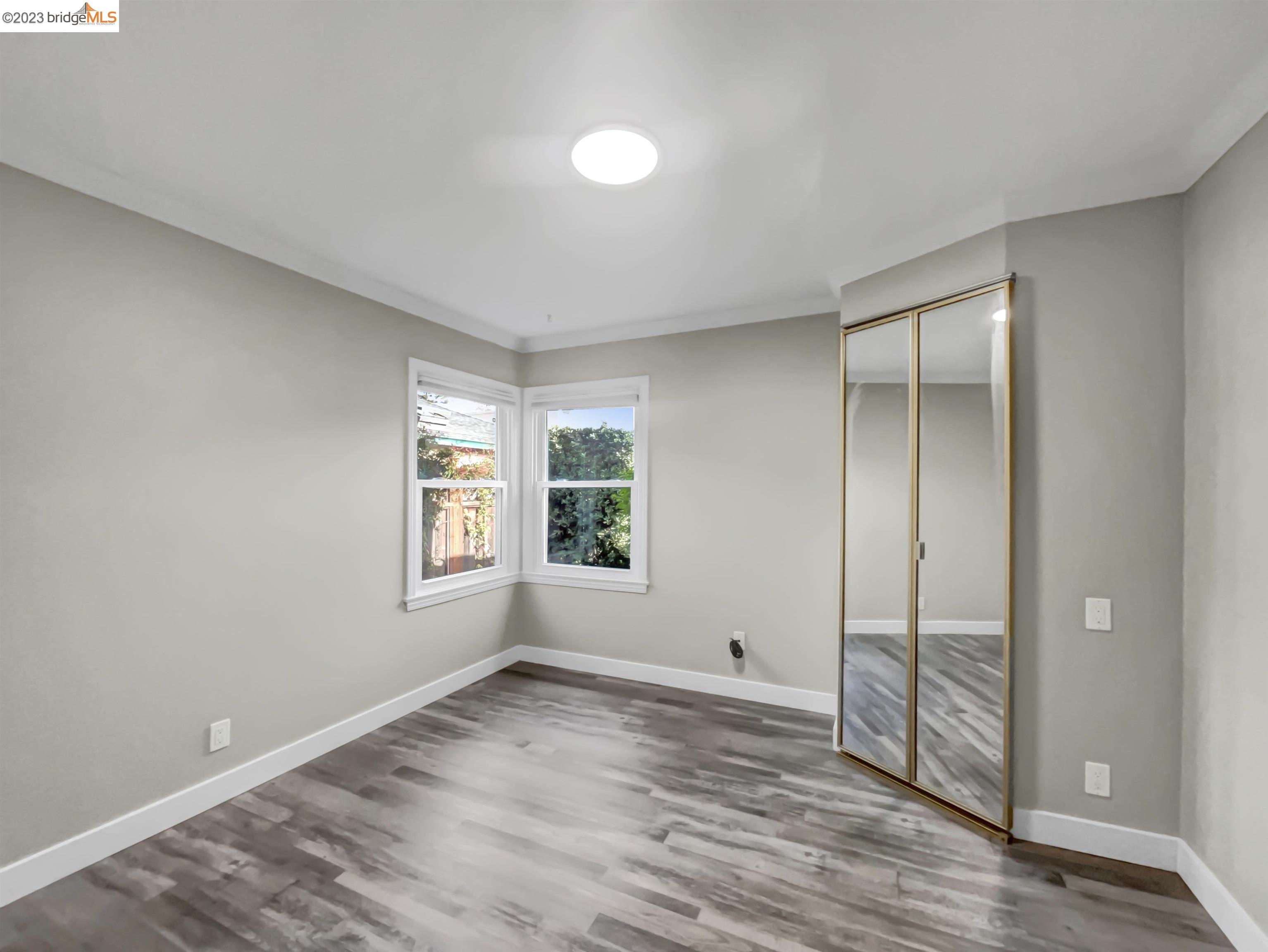 Detail Gallery Image 12 of 30 For 411 Roosevelt Ave, Redwood City,  CA 94061 - 3 Beds | 2/1 Baths