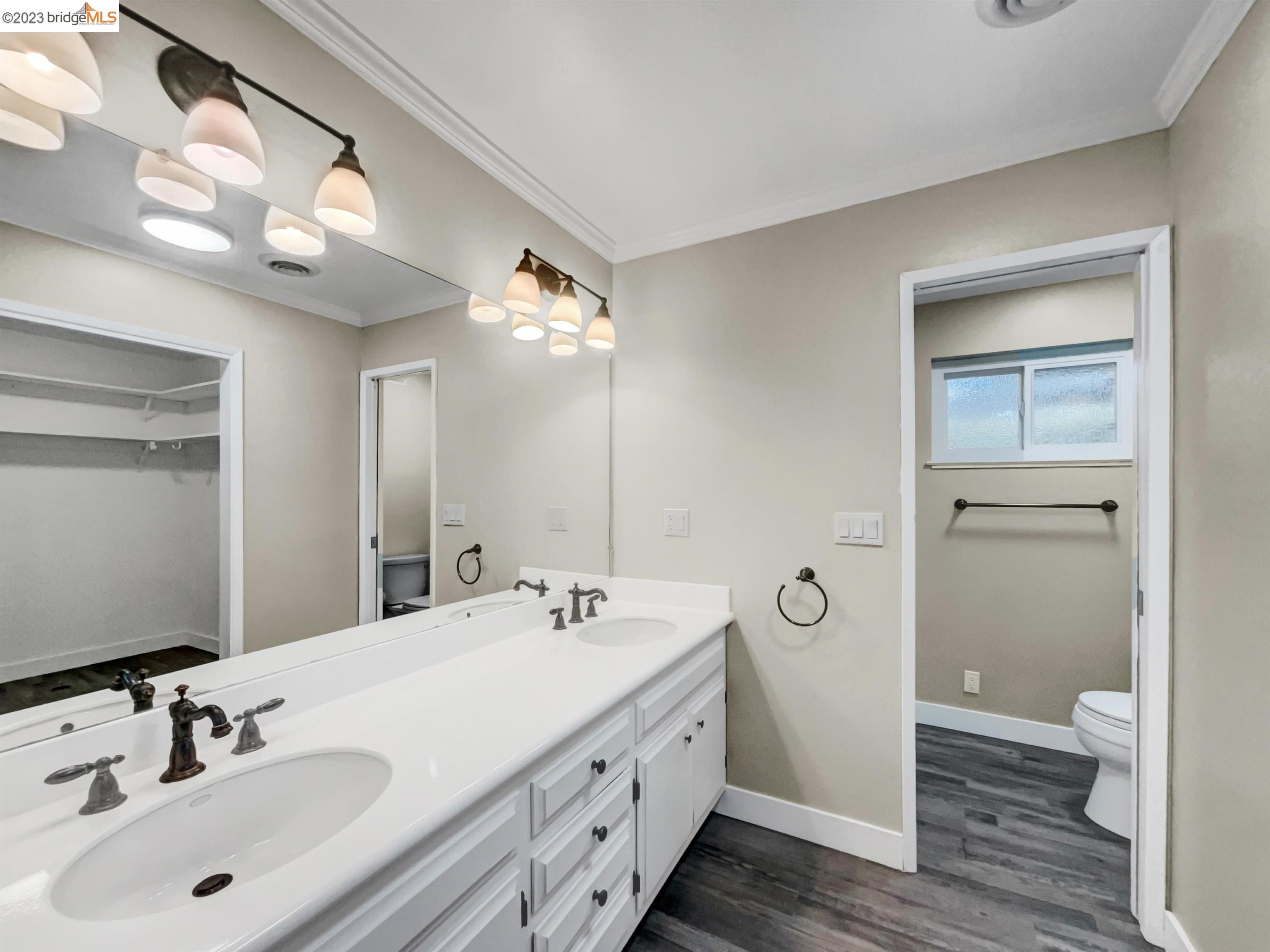 Detail Gallery Image 23 of 30 For 411 Roosevelt Ave, Redwood City,  CA 94061 - 3 Beds | 2/1 Baths