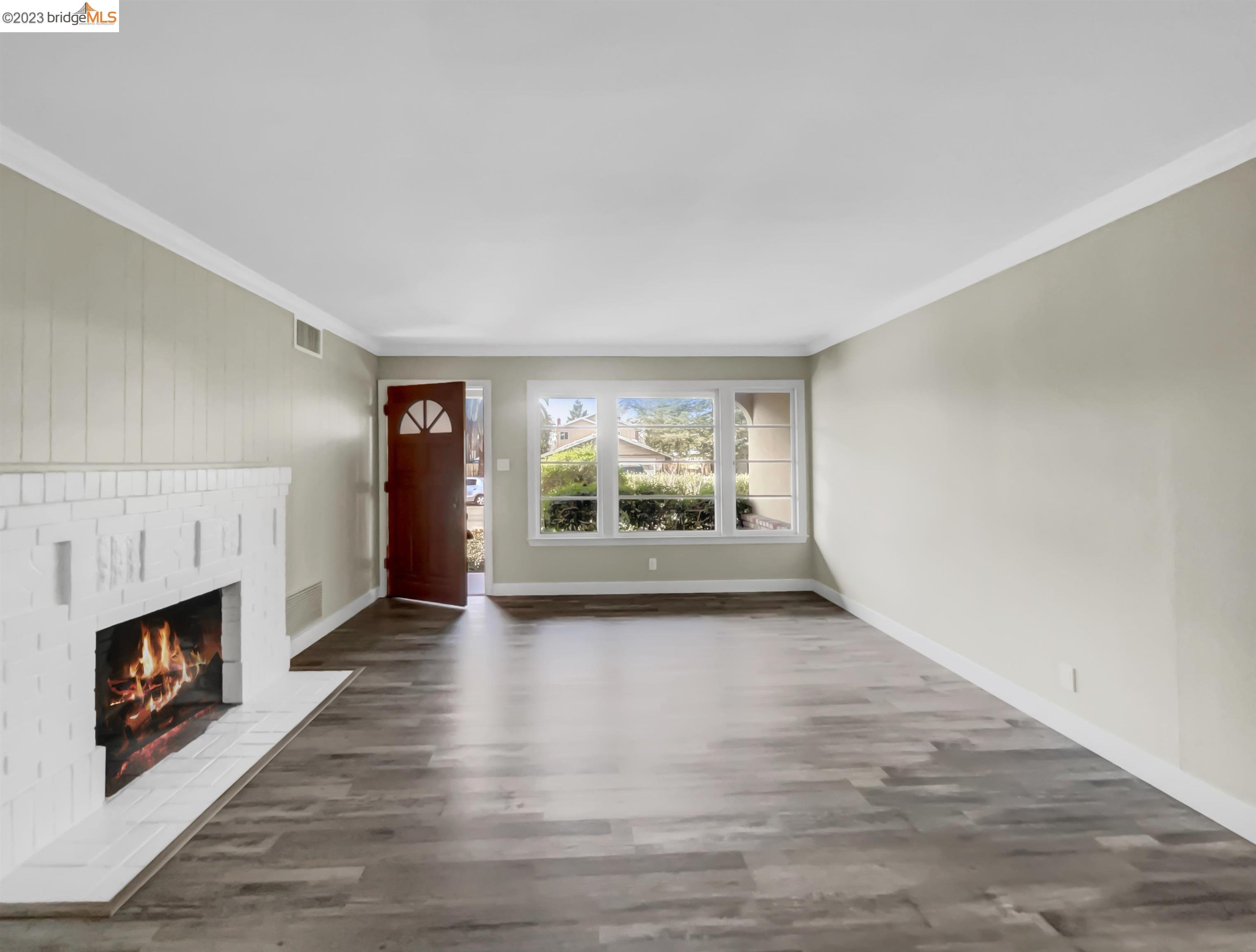 Detail Gallery Image 7 of 30 For 411 Roosevelt Ave, Redwood City,  CA 94061 - 3 Beds | 2/1 Baths
