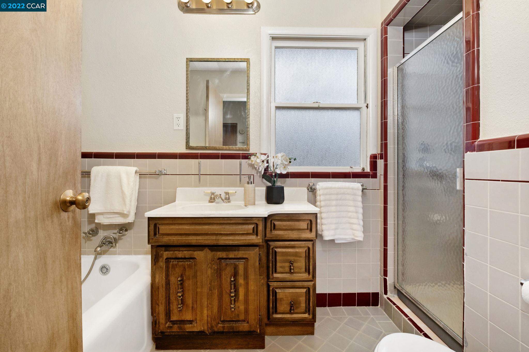 Detail Gallery Image 26 of 39 For 618 Cordova St, Daly City,  CA 94014 - 3 Beds | 2 Baths