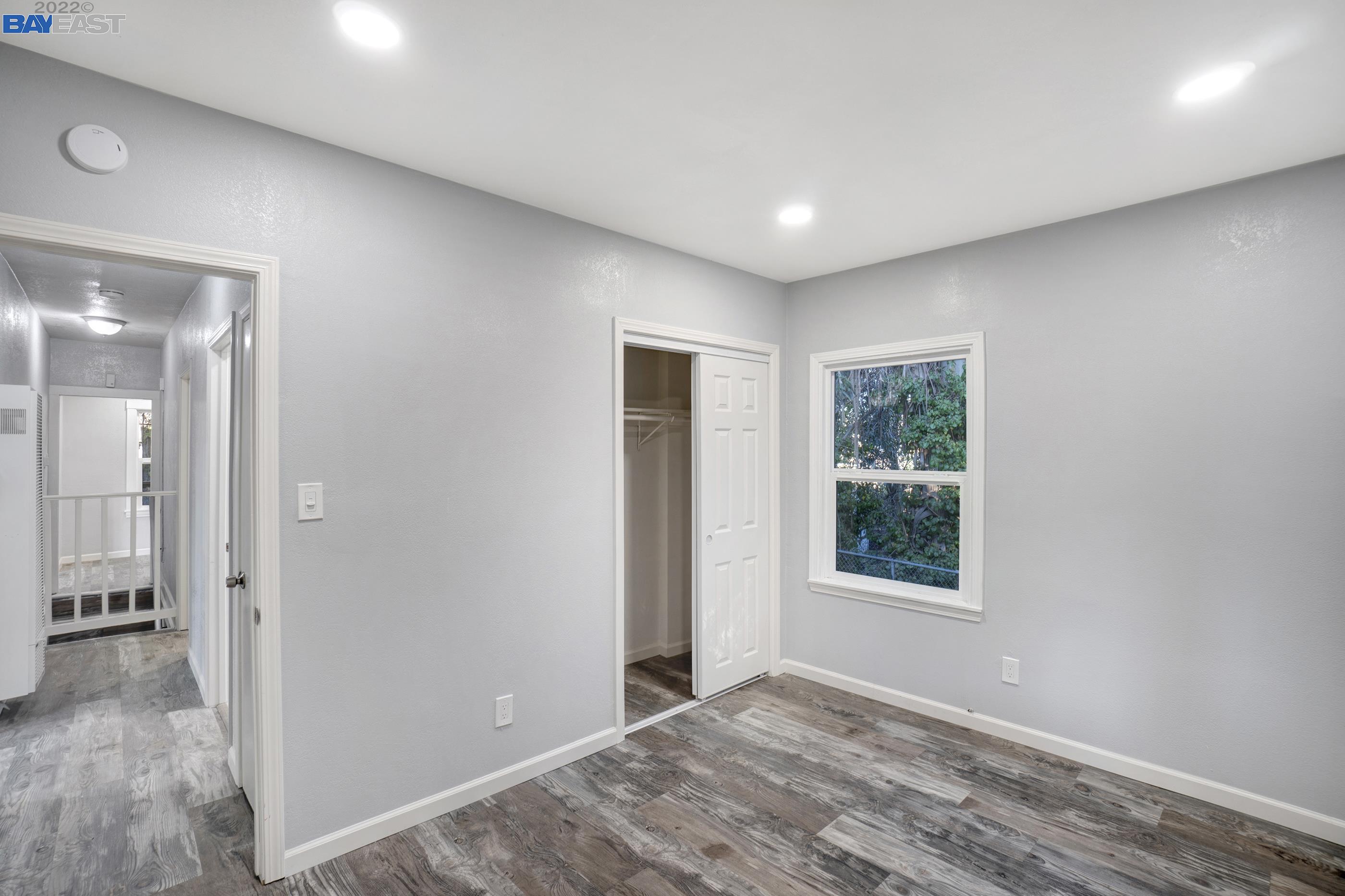 Detail Gallery Image 21 of 41 For 2 Peroly Ct, Oakland,  CA 94601 - 4 Beds | 2 Baths