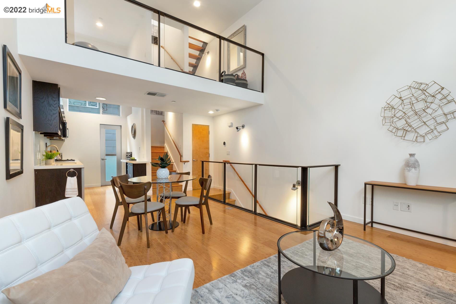 Photo #3: 41014061 Listing 