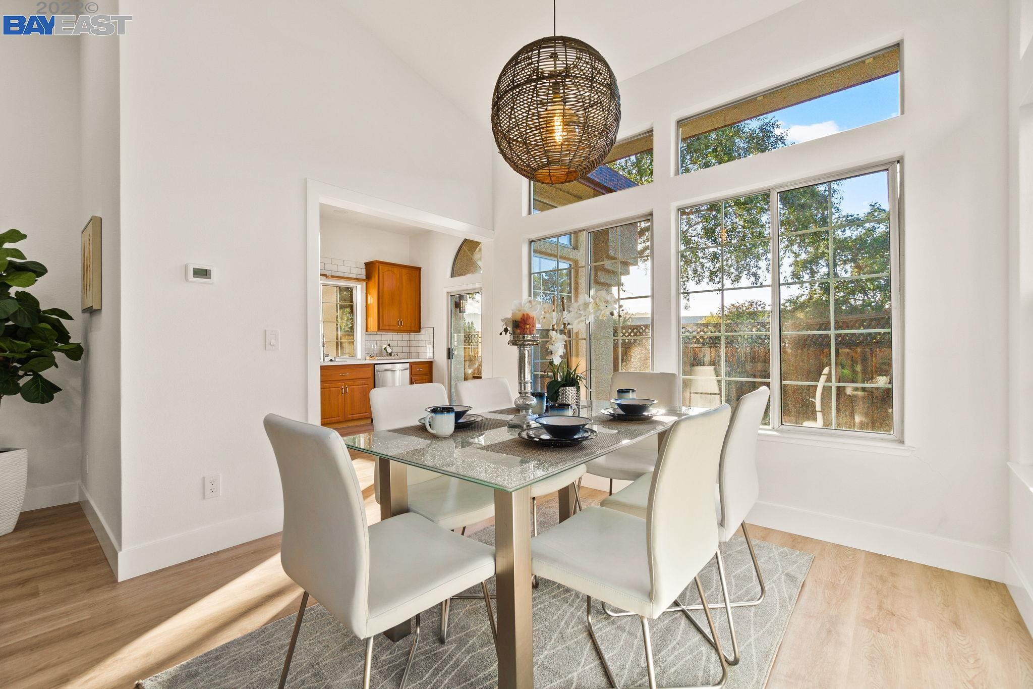 Photo #5: 41014409 Listing 